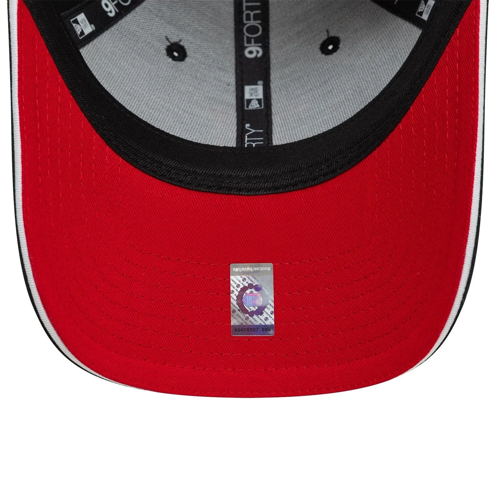 New Era Manchester United 25 Flag 9Forty Cap - Image 5