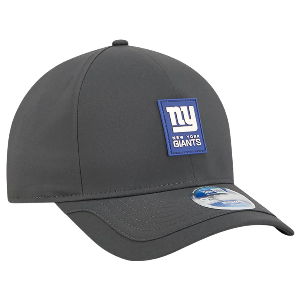 New Era NFL Sideline 2025 Giants 9Forty Adjustable Cap - Image 2