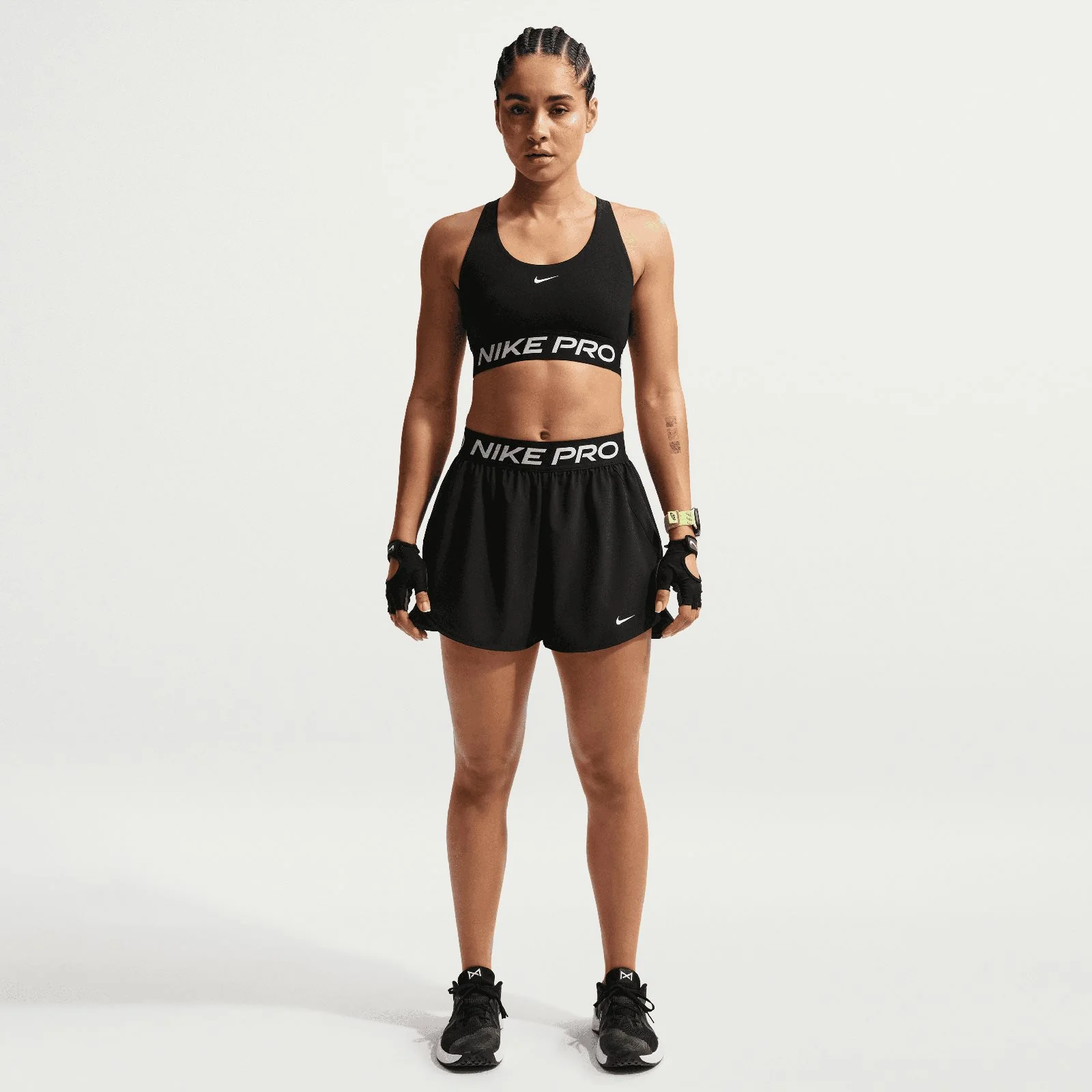 Nike Pro Womens 2-in-1 Shorts - Image 5