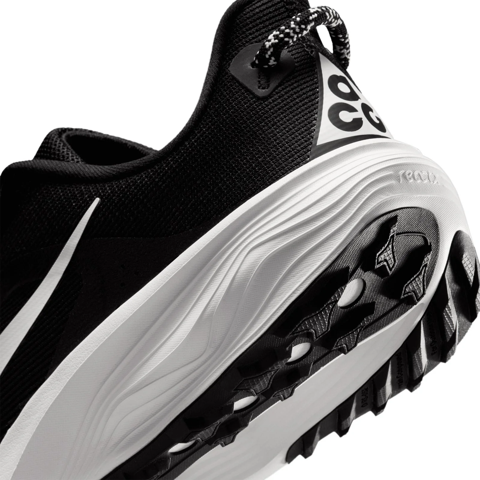 Nike ACG Pegasus Mens Road Running Shoes - Image 6