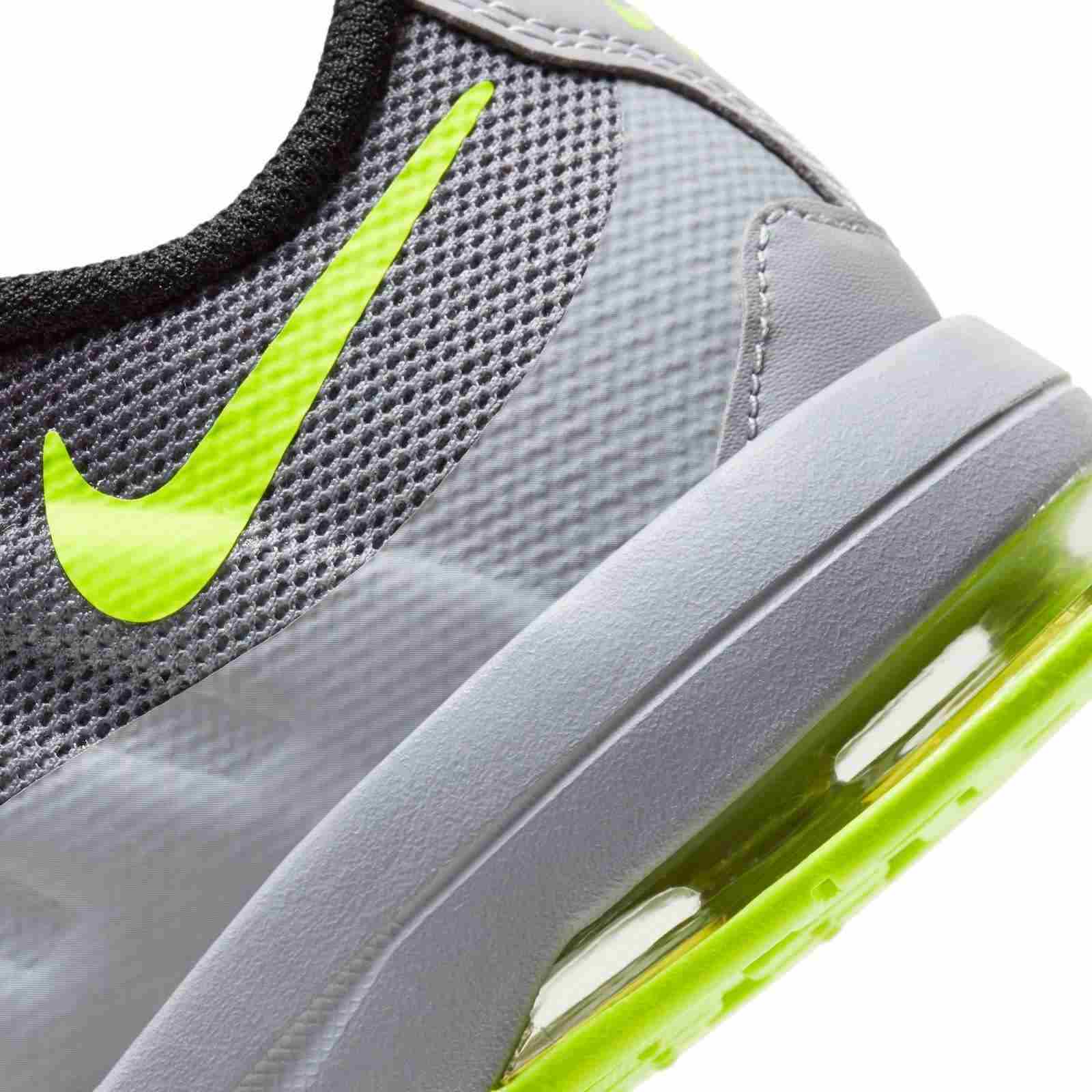 Nike Air Max Invigor Junior Kids Shoes - Image 7