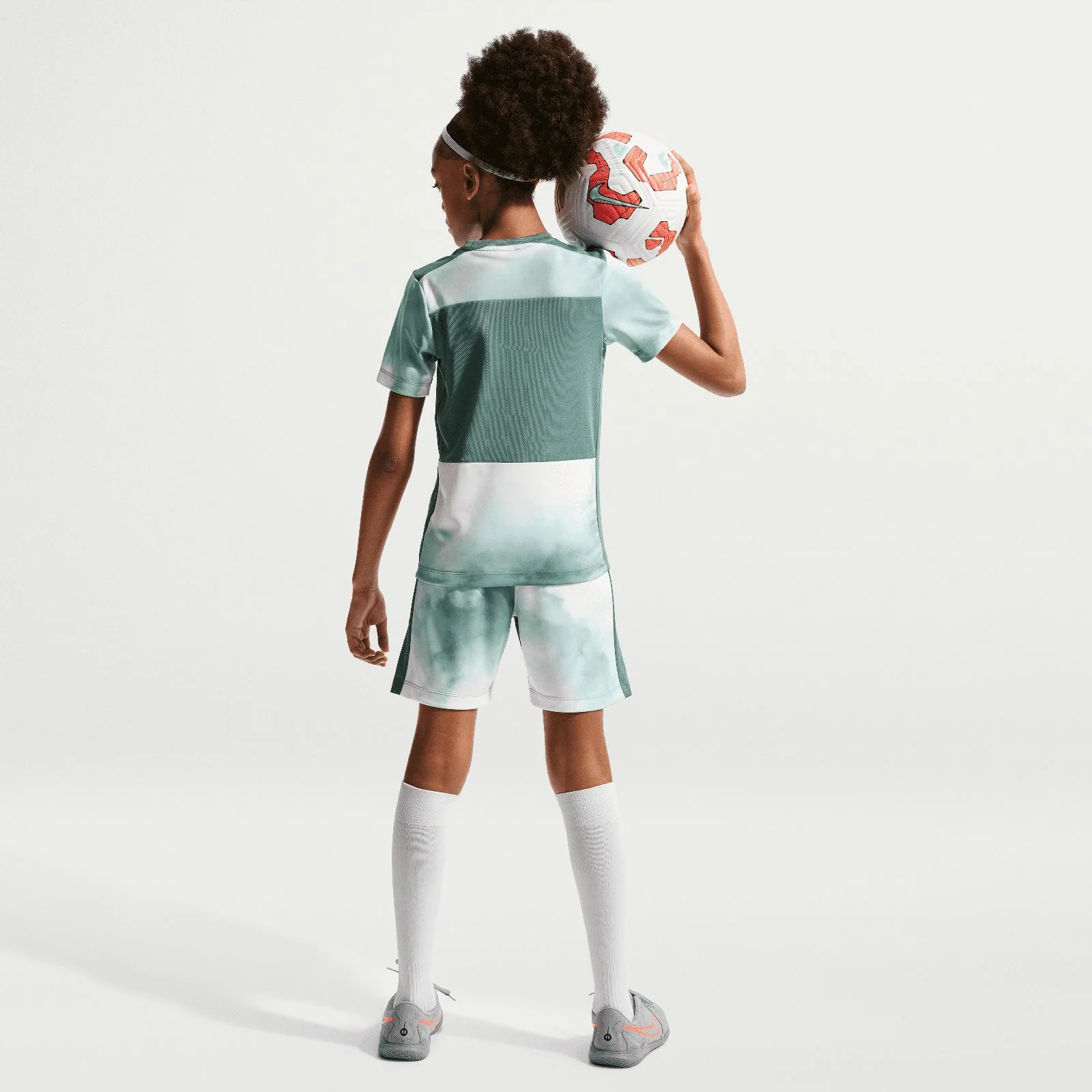 Nike Academy+ Kids Dri-FIT Soccer Shorts - Image 6