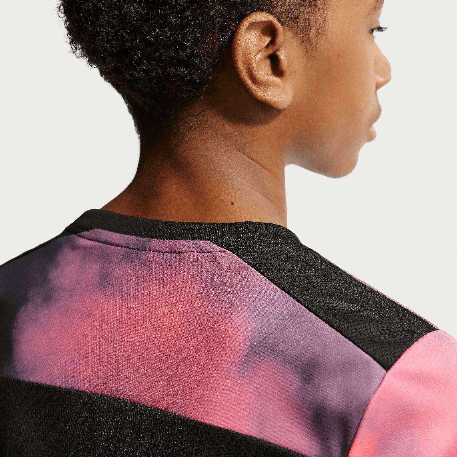 Nike Academy+ Kids Dri-FIT Short-Sleeve Soccer Top - Image 4
