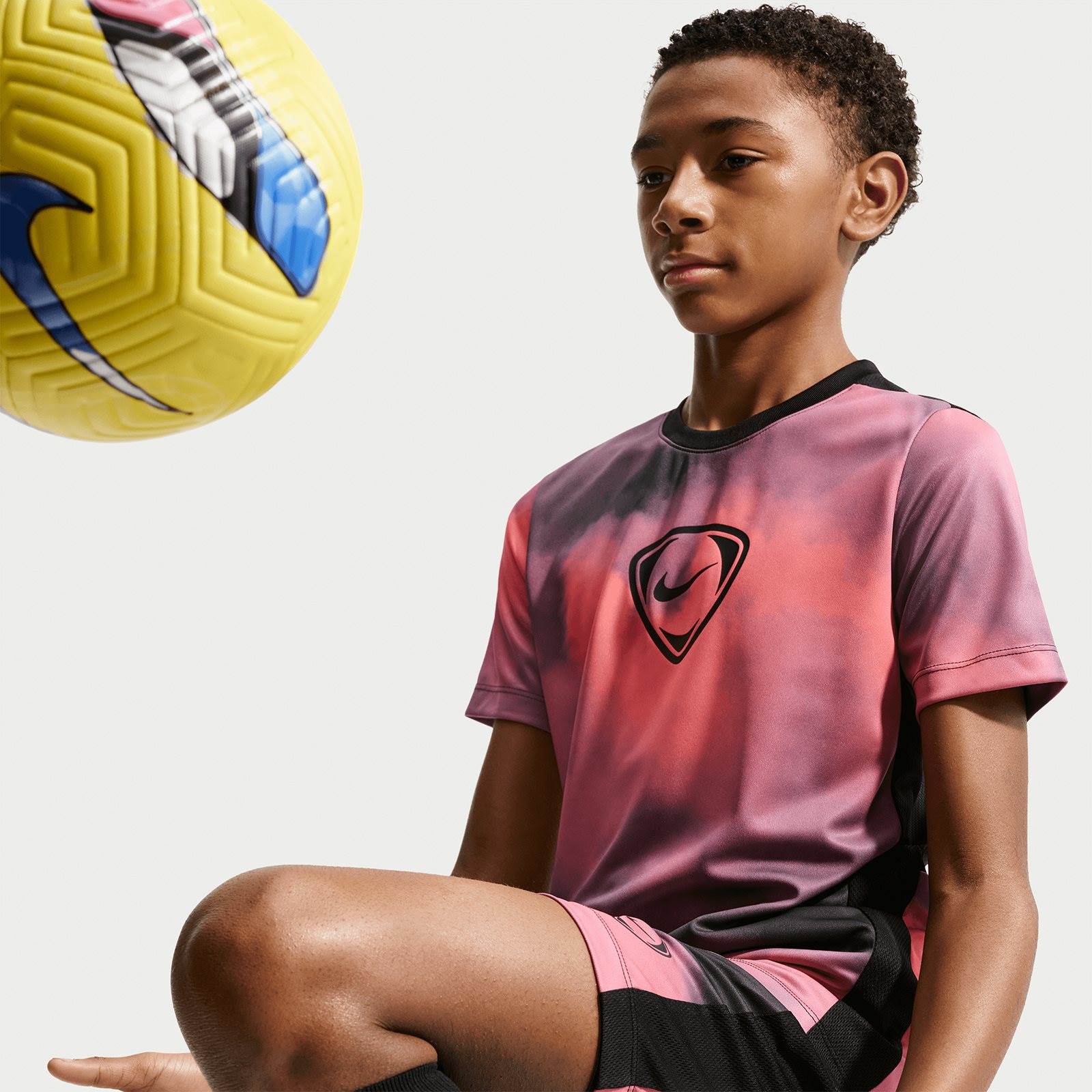 Nike Academy+ Kids Dri-FIT Short-Sleeve Soccer Top - Image 5