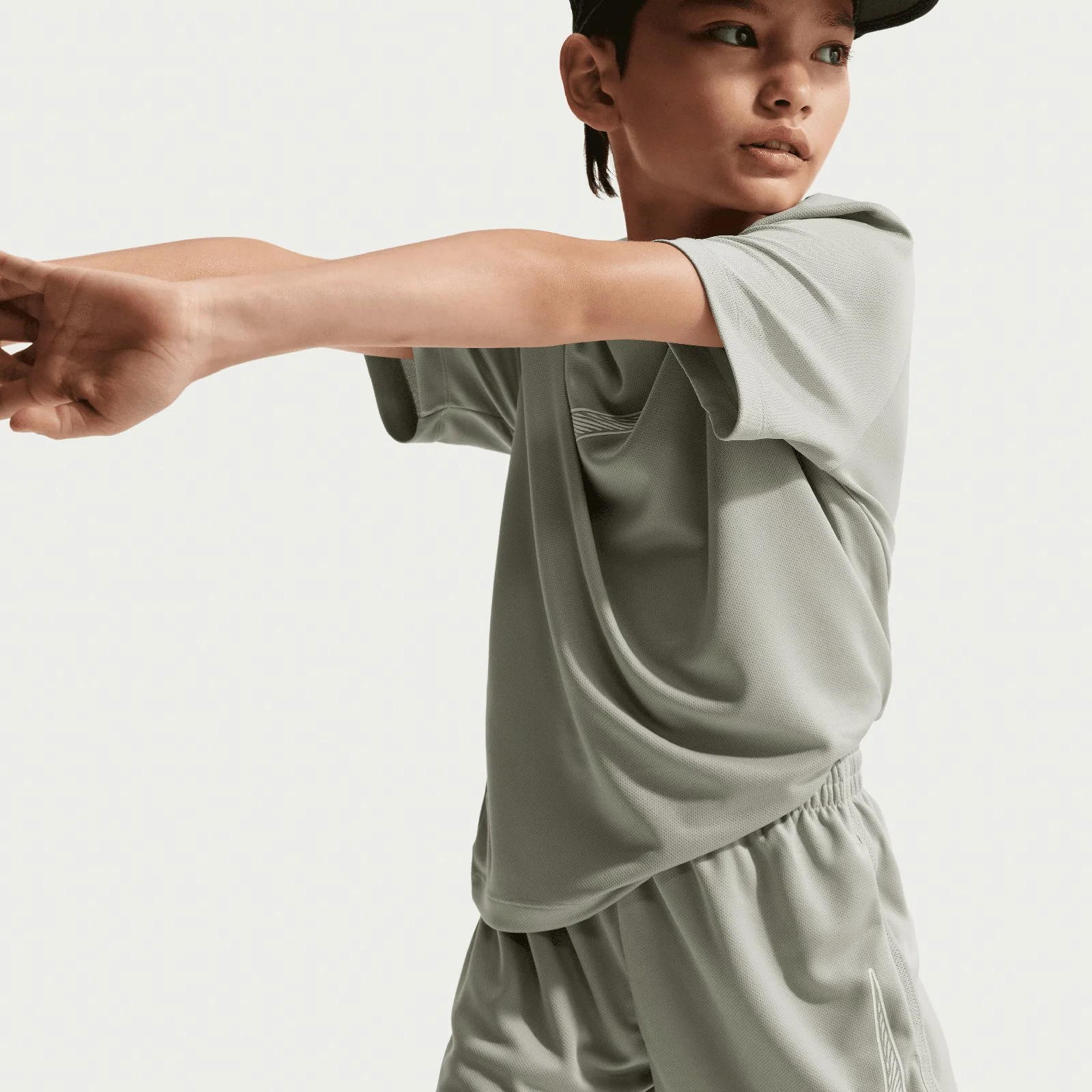 Nike Multi Kids Dri-FIT Training Shorts - Image 3