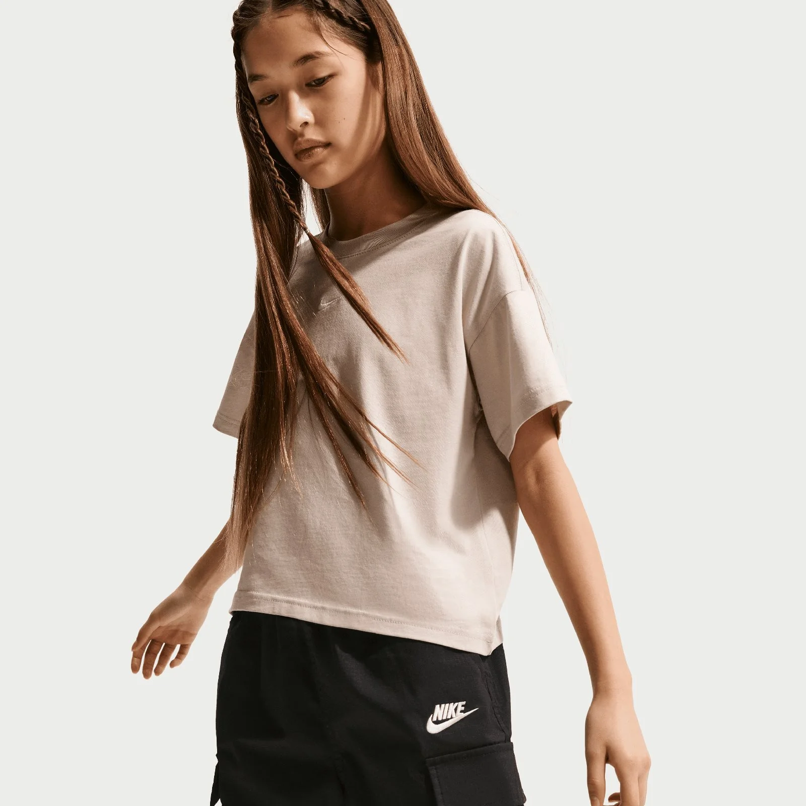 Nike Sportswear Club Kids Woven Cargo Shorts - Image 5