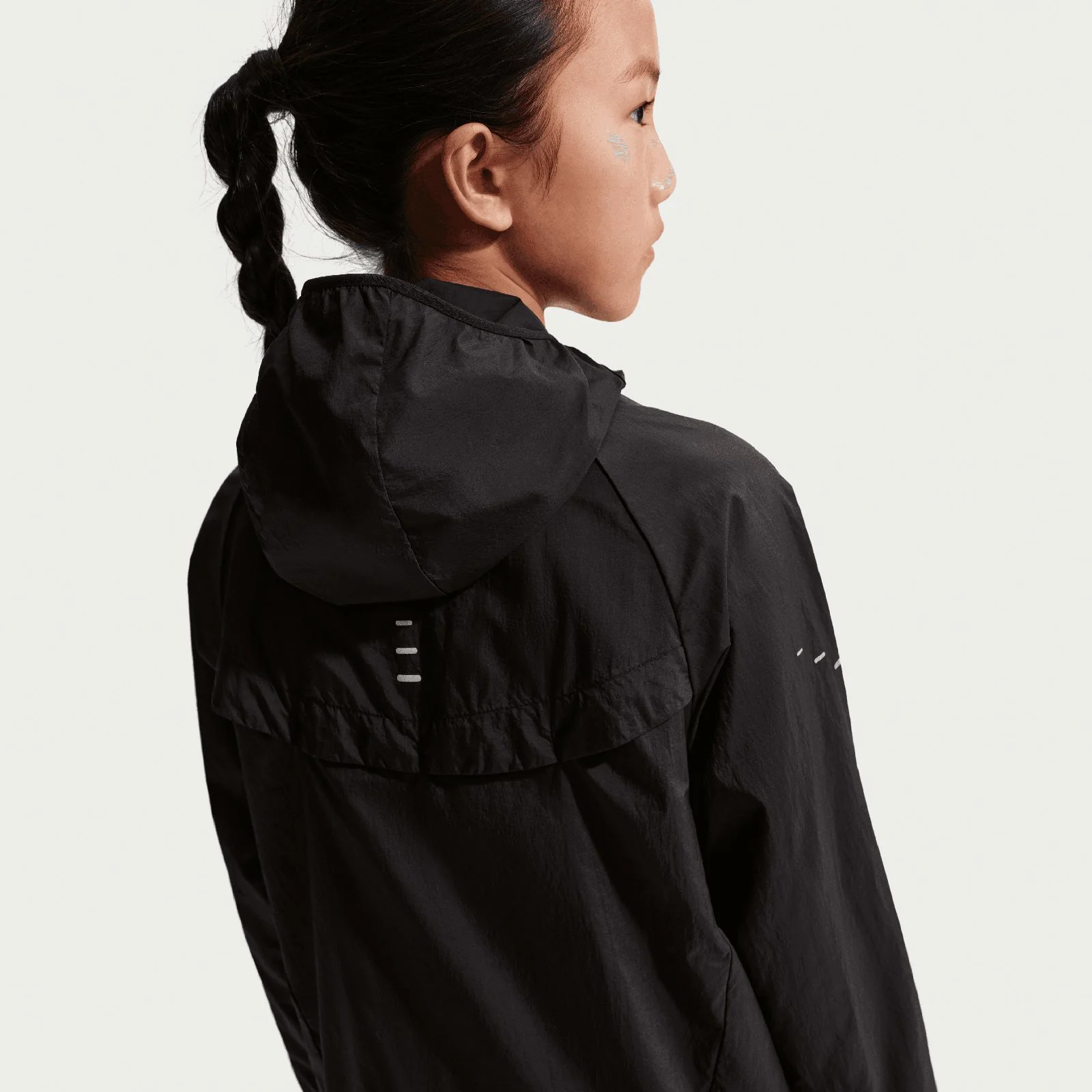 Nike Stride Kids Repel UV Training Jacket - Image 6
