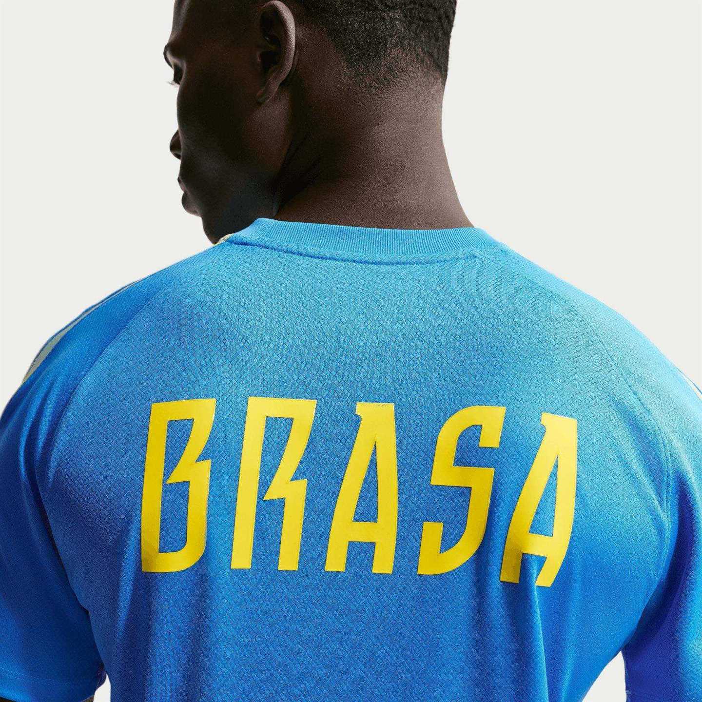 Nike Mens Brazil World Cup 2026 Strike Soccer Dri-FIT Short-Sleeve Top - Image 4