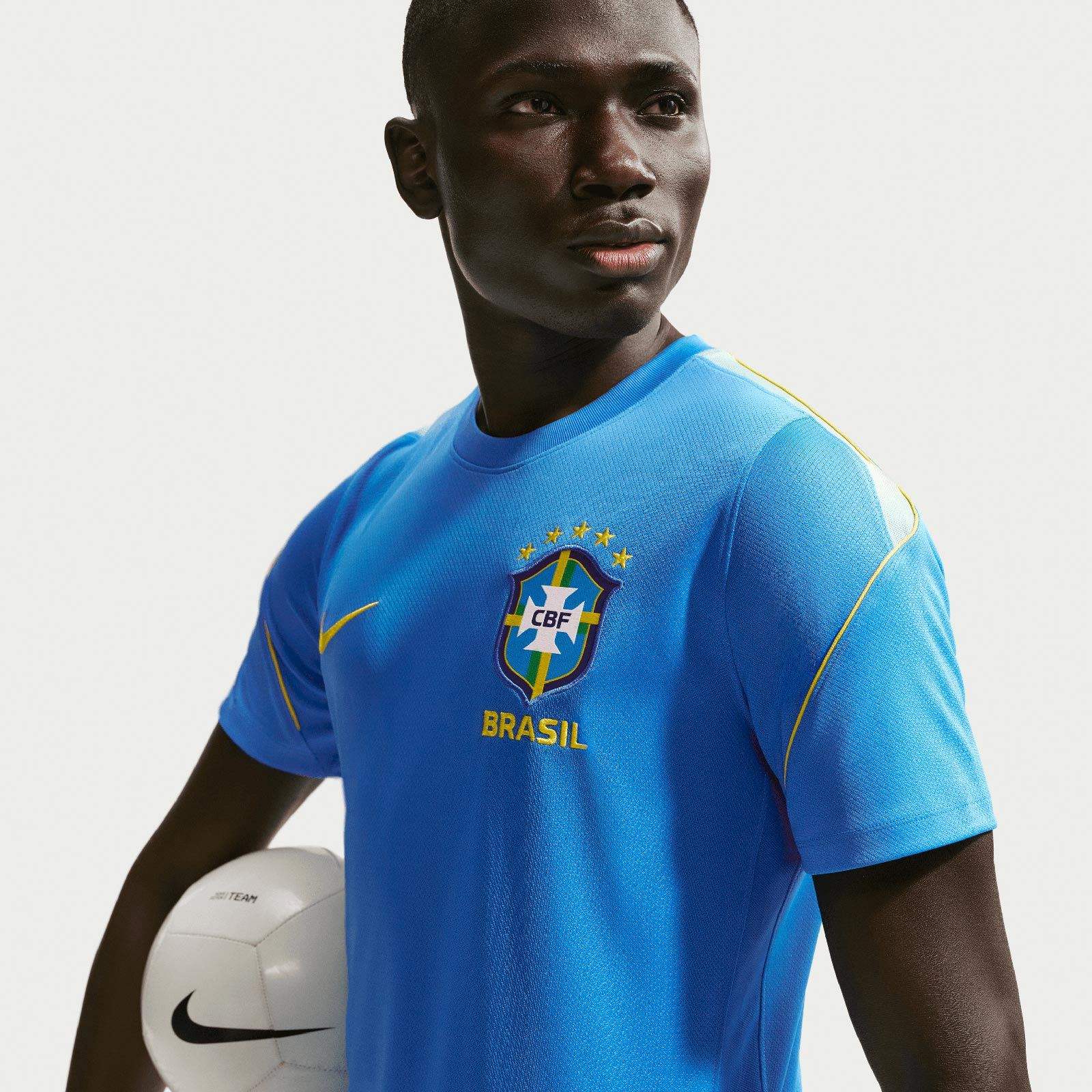 Nike Mens Brazil World Cup 2026 Strike Soccer Dri-FIT Short-Sleeve Top - Image 5
