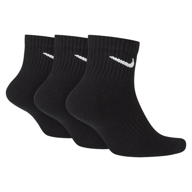 Nike Cushioned Quarter Socks - 3 Pack - Image 2