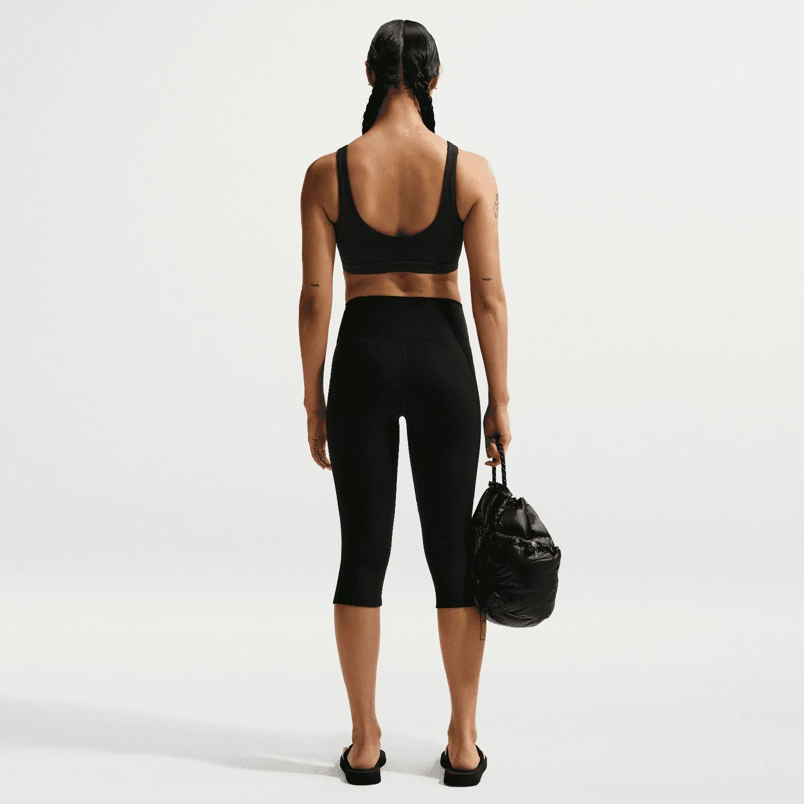 Nike One Womens High-Waisted Capri Leggings - Image 7