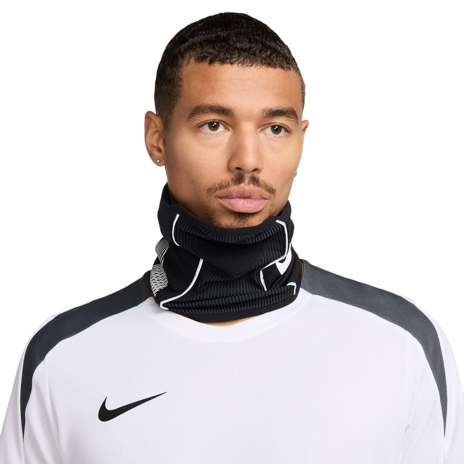 Nike Academy Dri-FIT Football Snood - Image 5