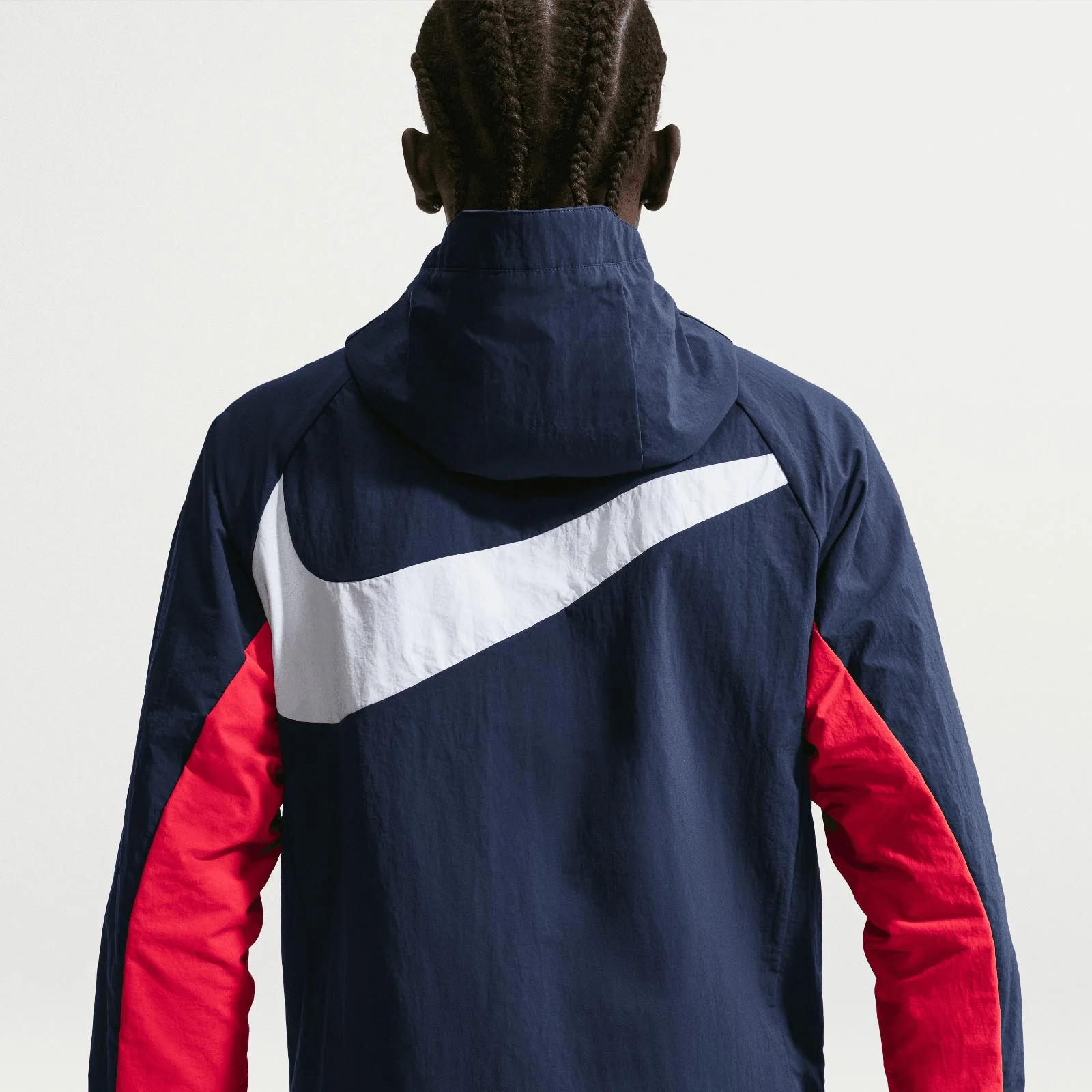 Nike Mens England World Cup 2026 AWF Soccer Woven Jacket - Image 4