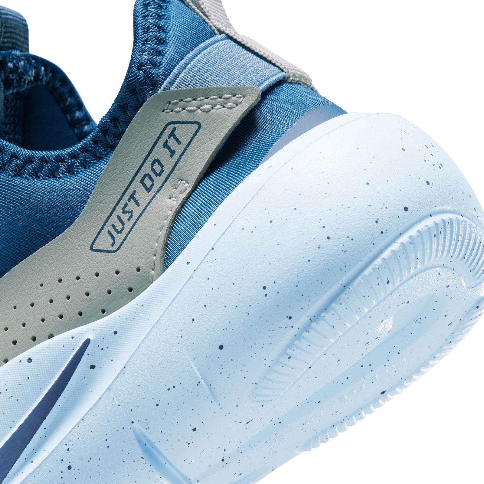 Nike Flex Runner 4 Junior Boys Shoes - Image 6
