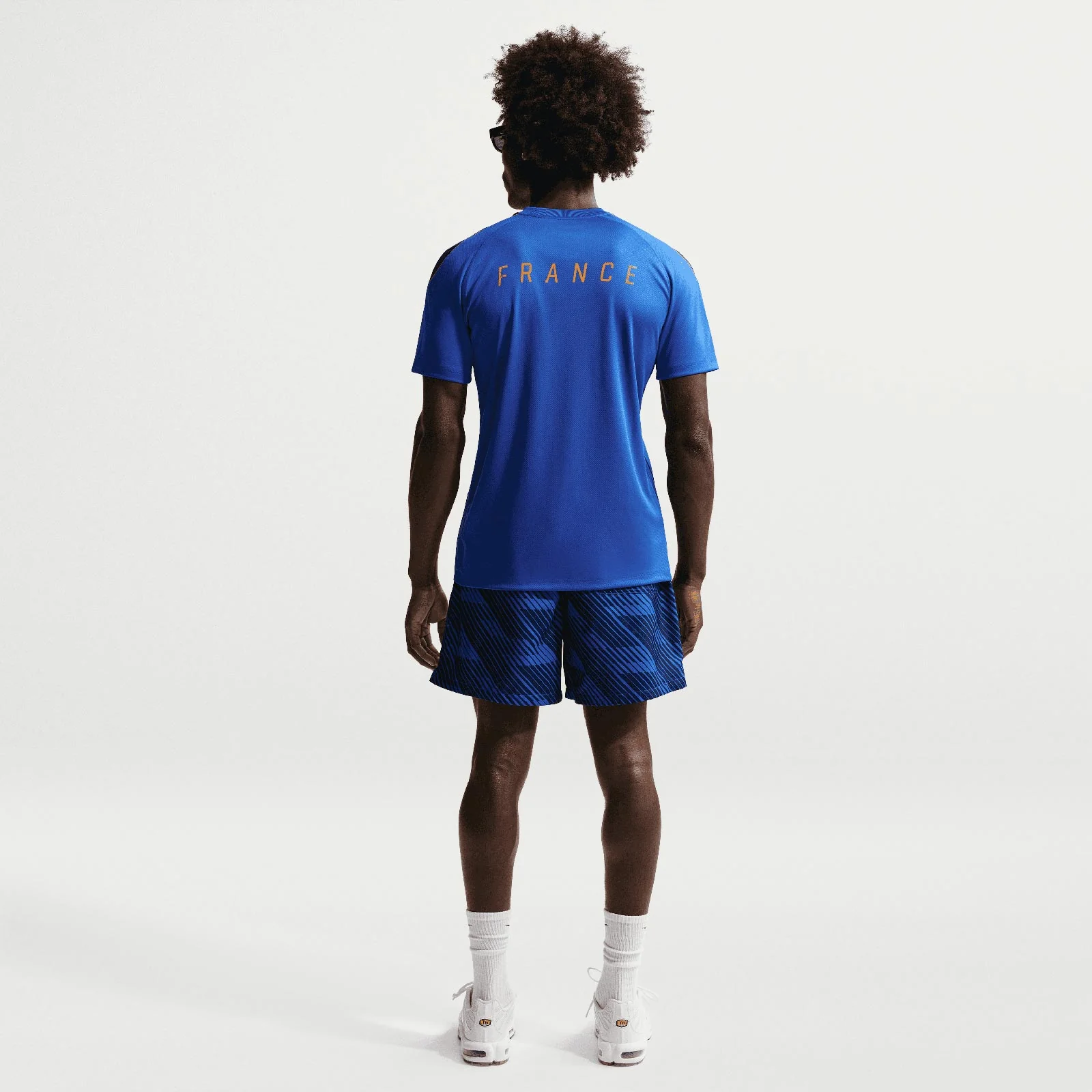 Nike Mens France World Cup 2026 Strike Soccer Dri-FIT Short-Sleeve Top - Image 7