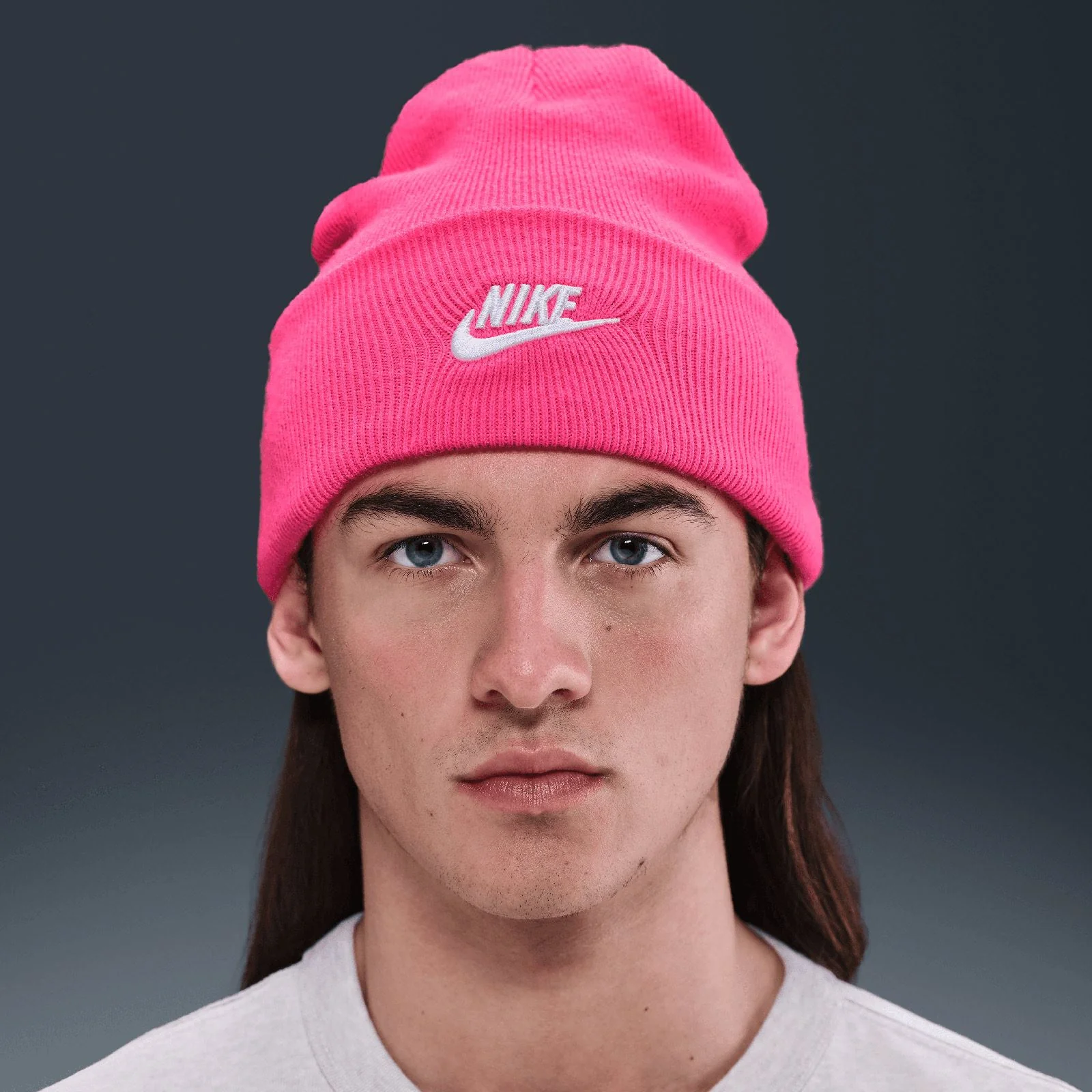 Nike Peak Unisex Futura Beanie - Image 4