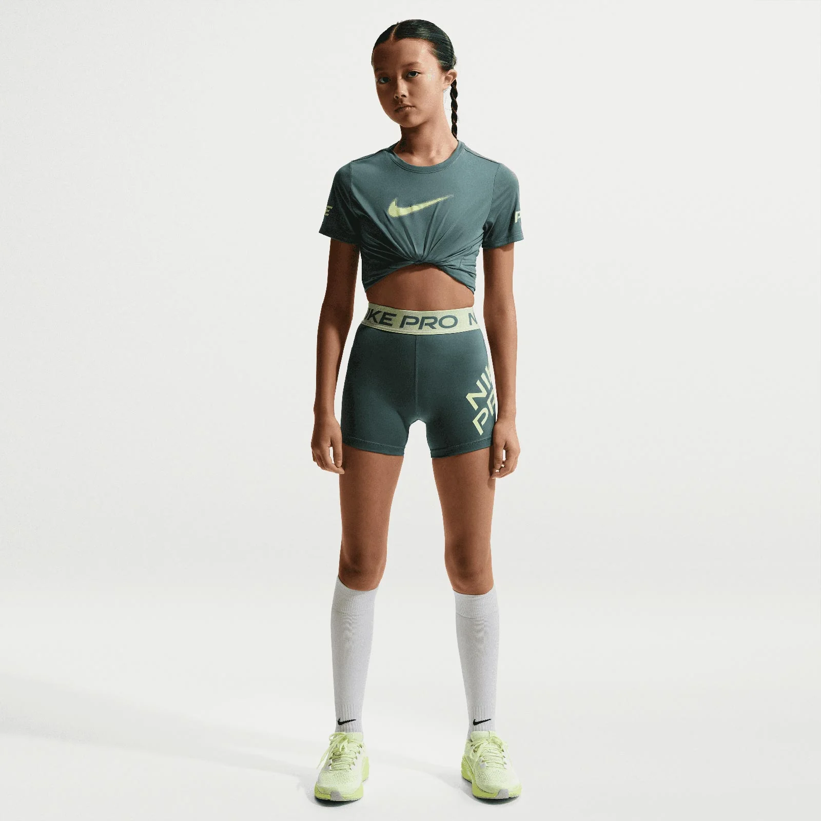Nike Pro Kids Dri-FIT 3" Shorts - Image 6