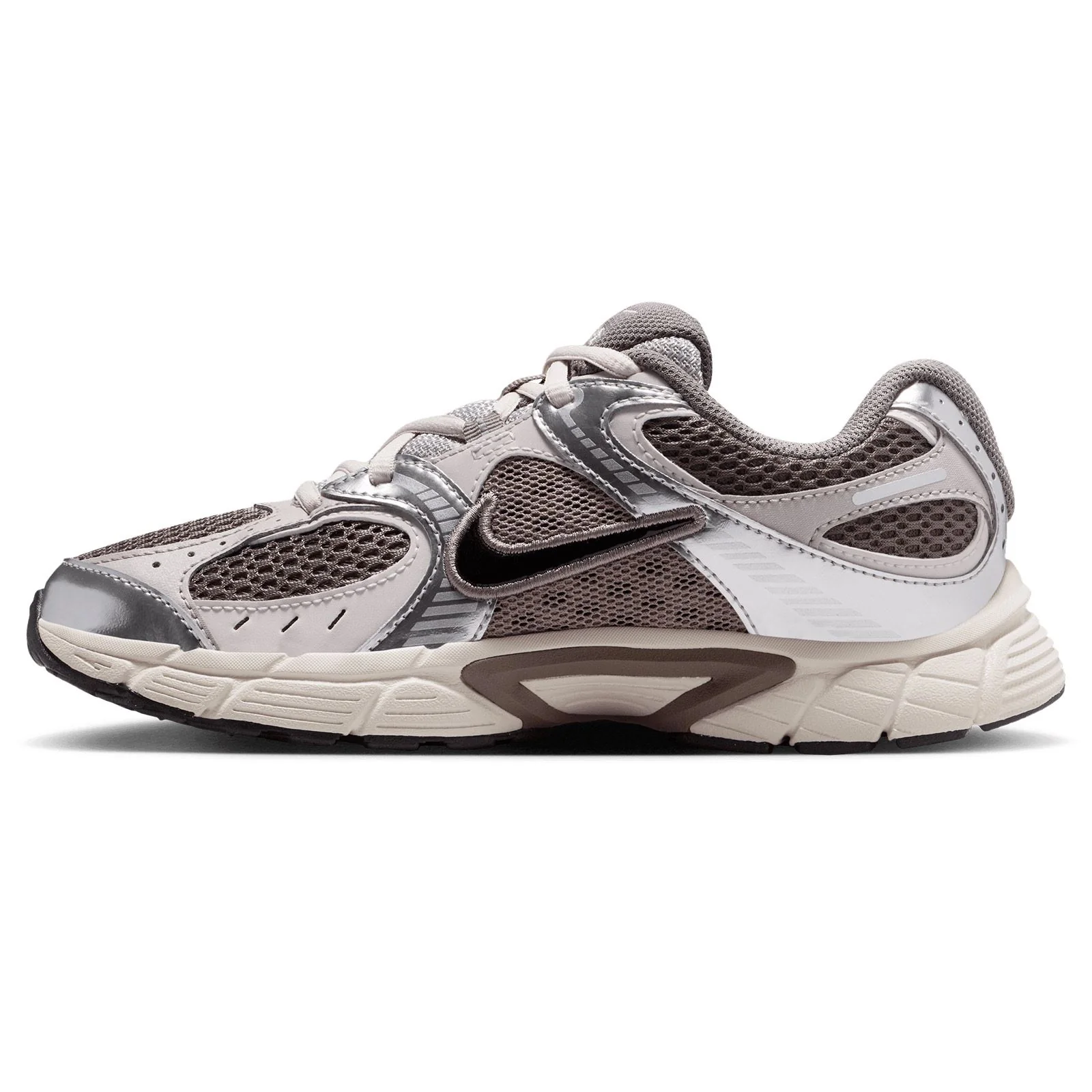 Nike V5 RNR Kids Shoes - Image 2
