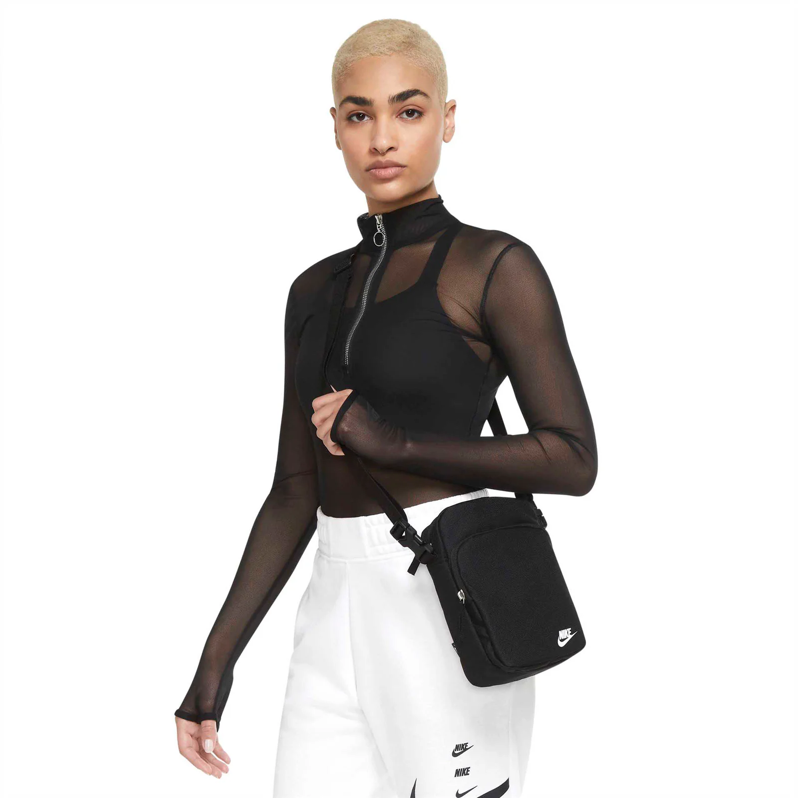 Nike Heritage Crossbody Bag (4L) - Image 5