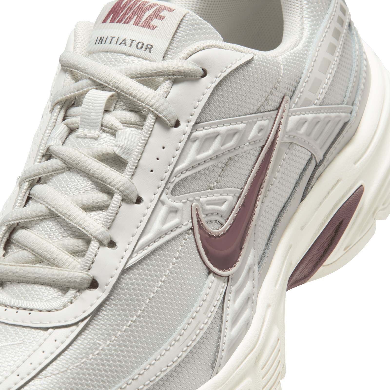 Nike Initiator Womens Shoes - Image 5