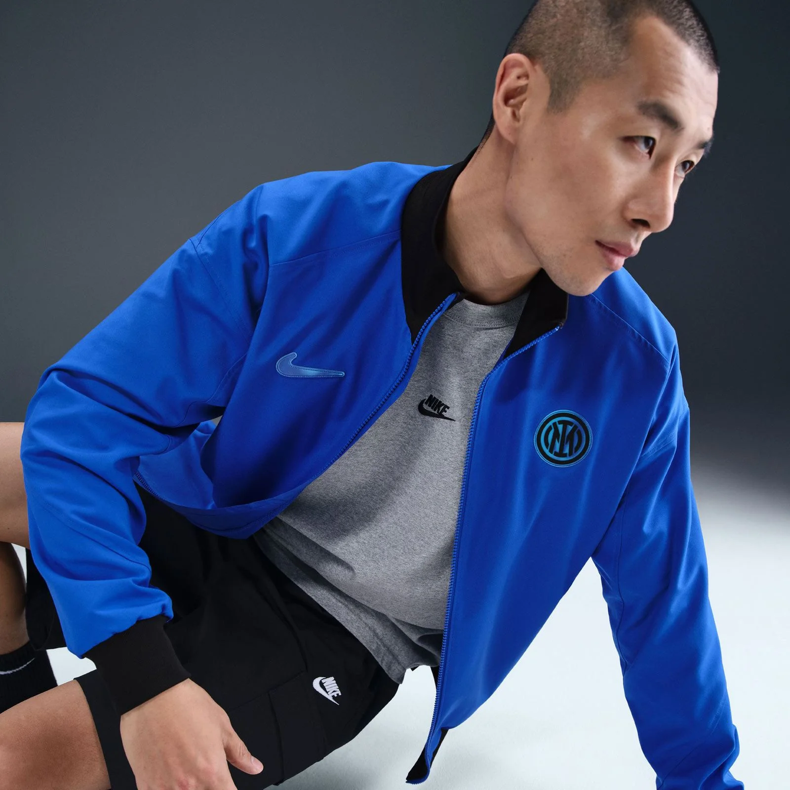 Nike Inter Milan 2025 Strike Mens Dri-FIT Soccer Anthem Jacket - Image 6