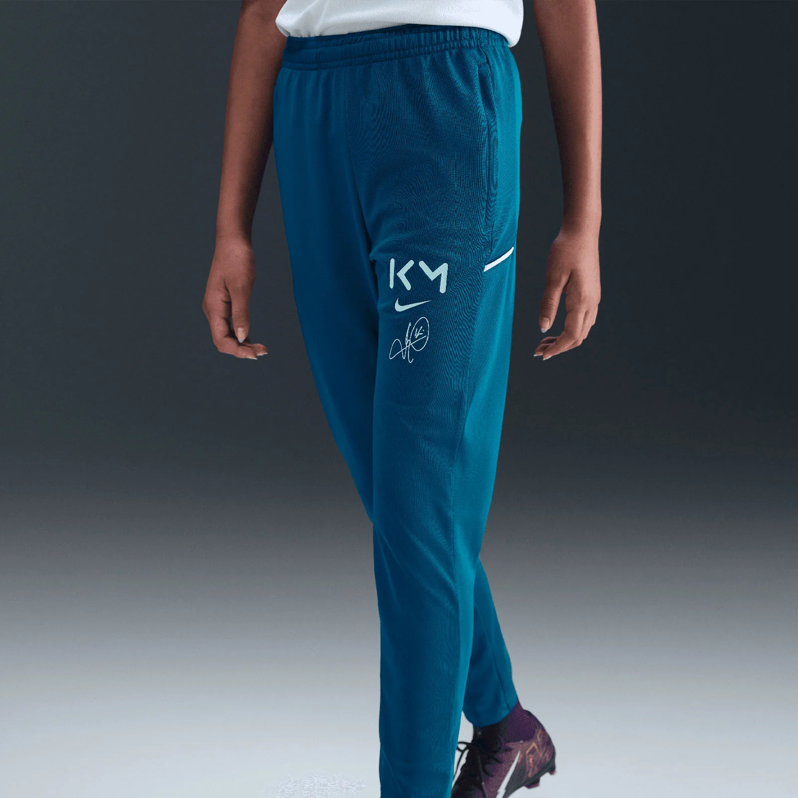 Nike Kylian Mbappé Academy Kids Dri-FIT Soccer Tracksuit - Image 6