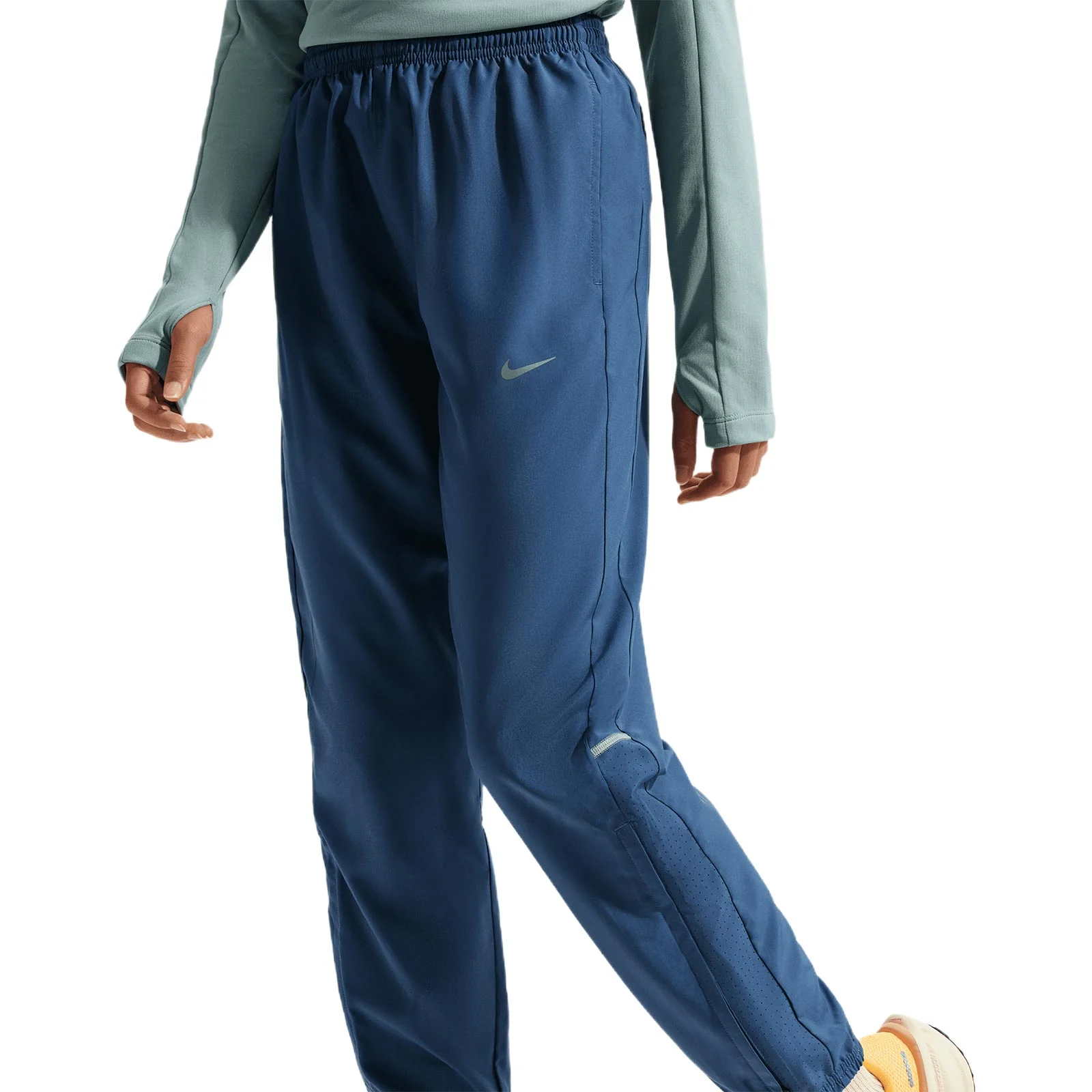 Nike Miler Dri-FIT Woven Kids Pants - Image 2