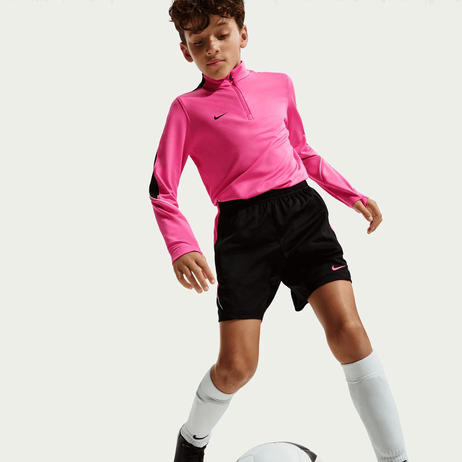 Nike Strike Kids Dri-FIT Soccer Shorts - Image 5