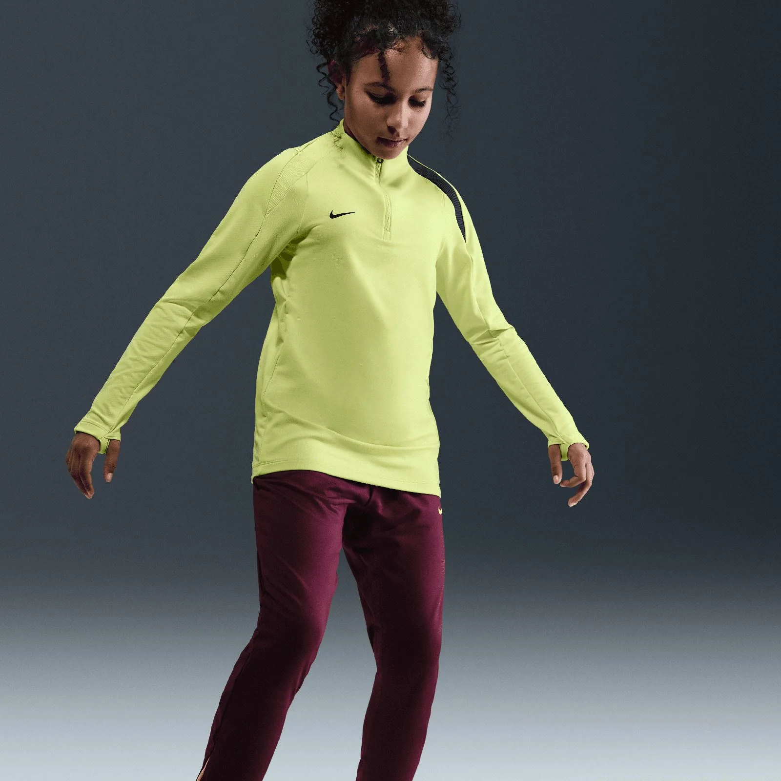 Nike Dri-FIT Strike Kids Soccer Drill Top - Image 4