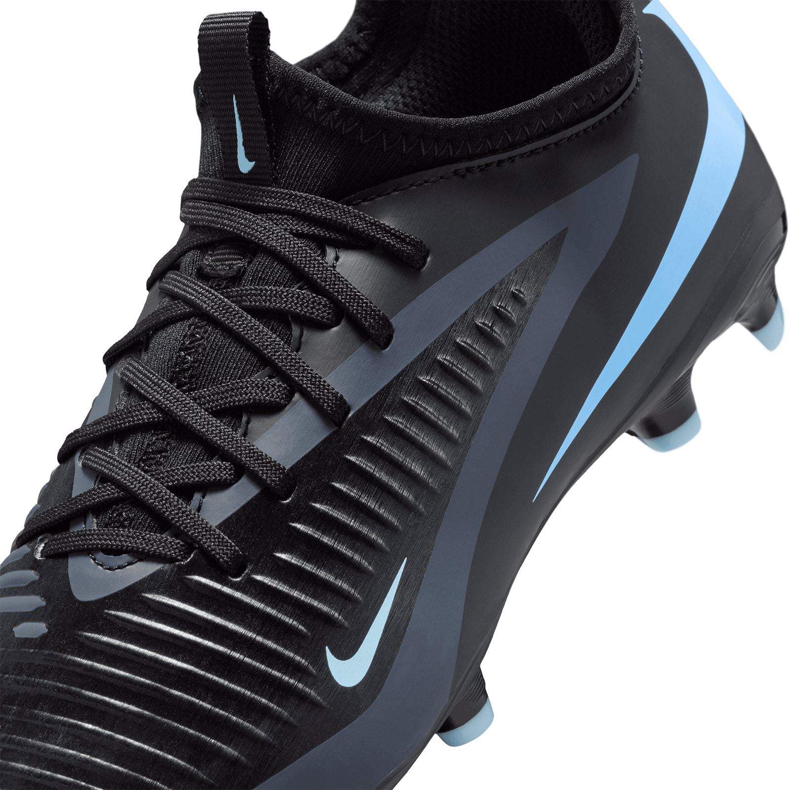 Nike Jr. Phantom 6 Low Academy Multi-Ground Football Boots - Image 5