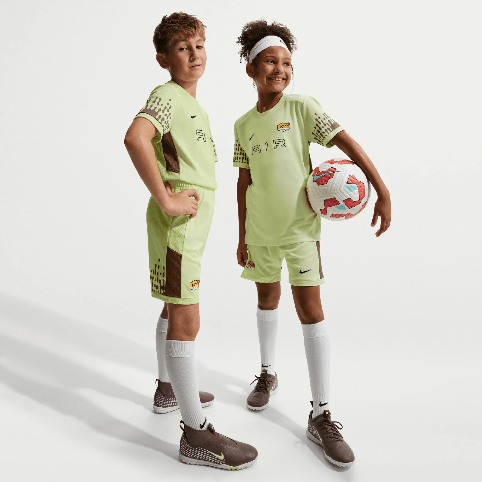 Nike Kylian Mbappé Academy Kids Dri-FIT Soccer Shorts - Image 6