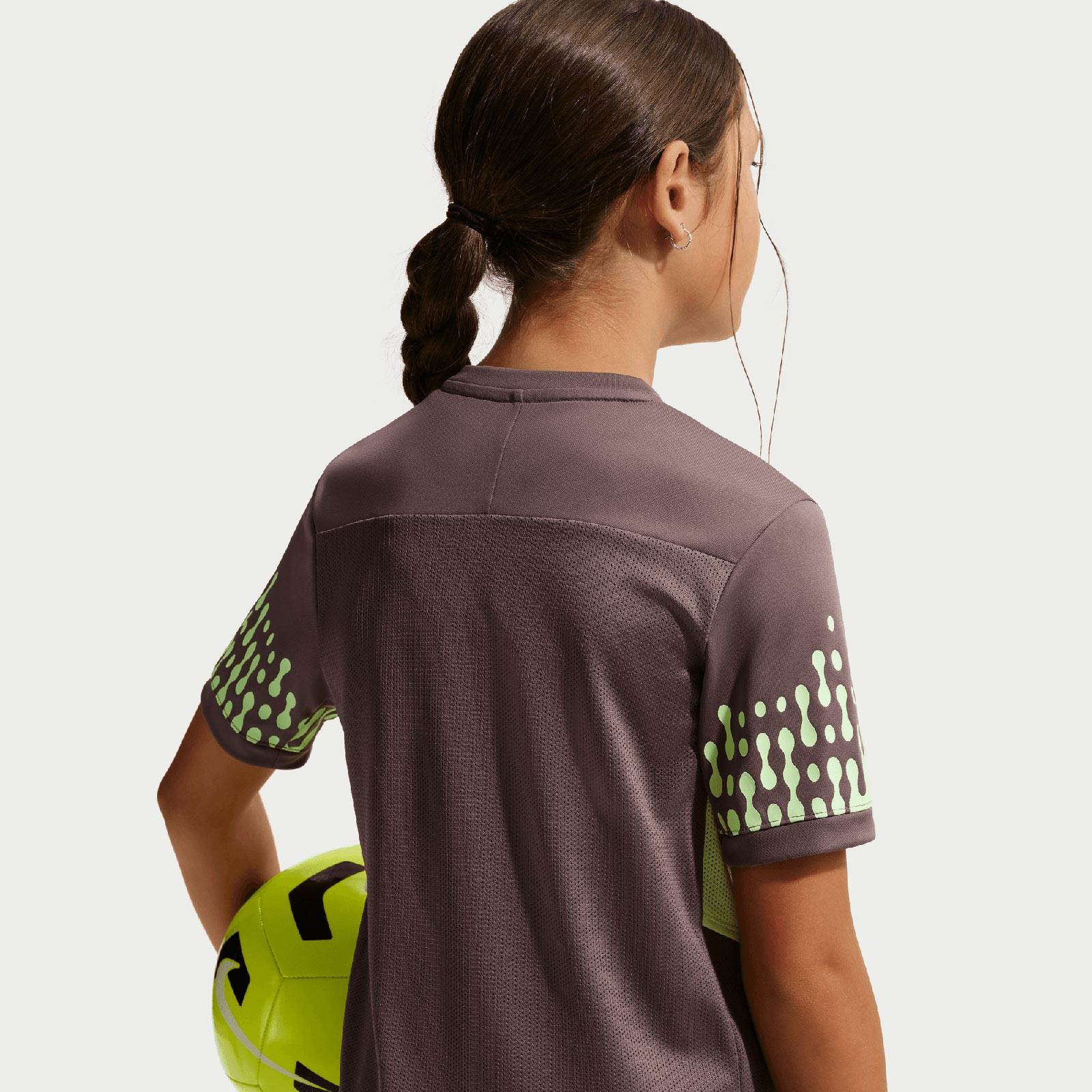 Nike Kylian Mbappé Academy Kids Dri-FIT Short-Sleeve Soccer Top - Image 6