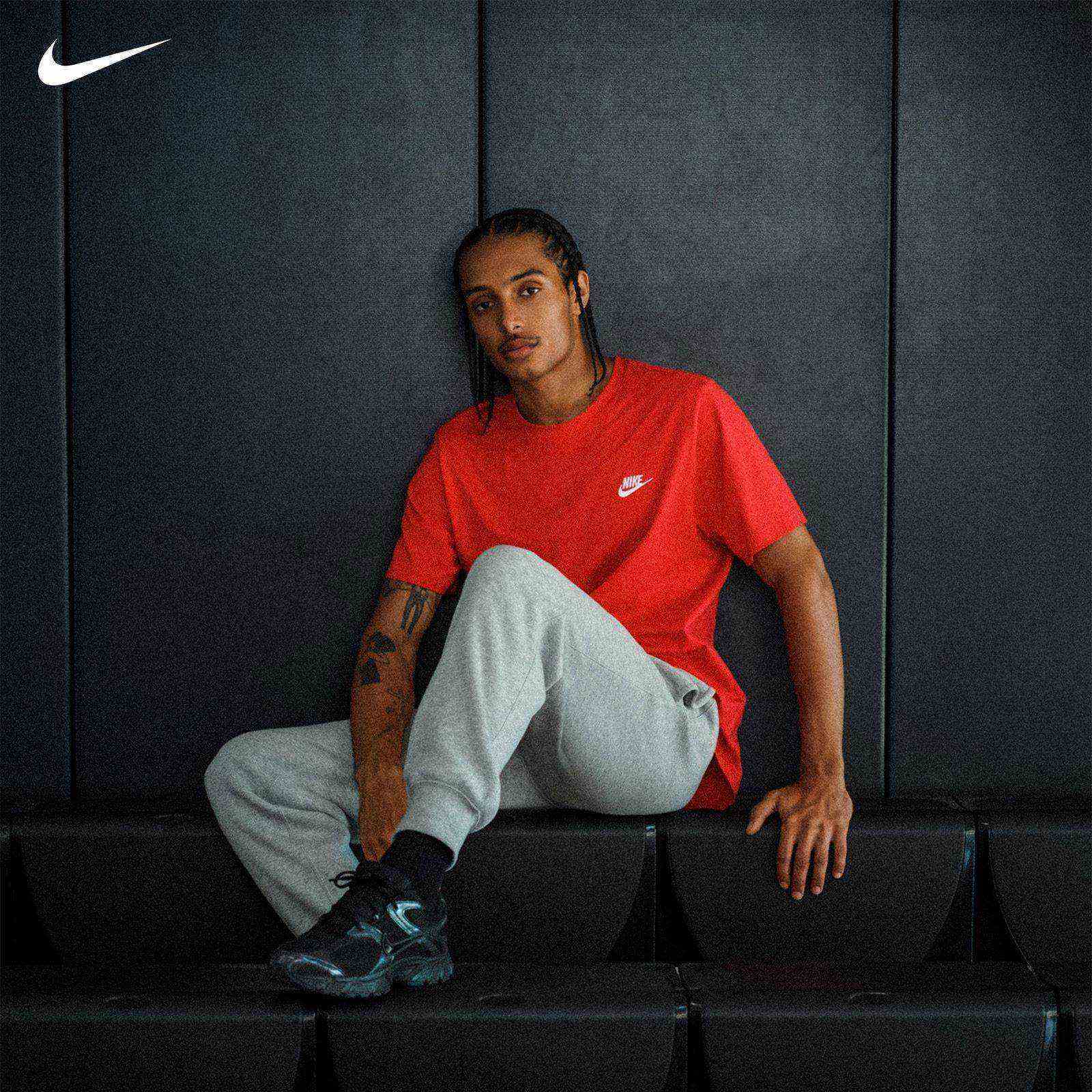 Nike Club Mens Joggers - Image 9