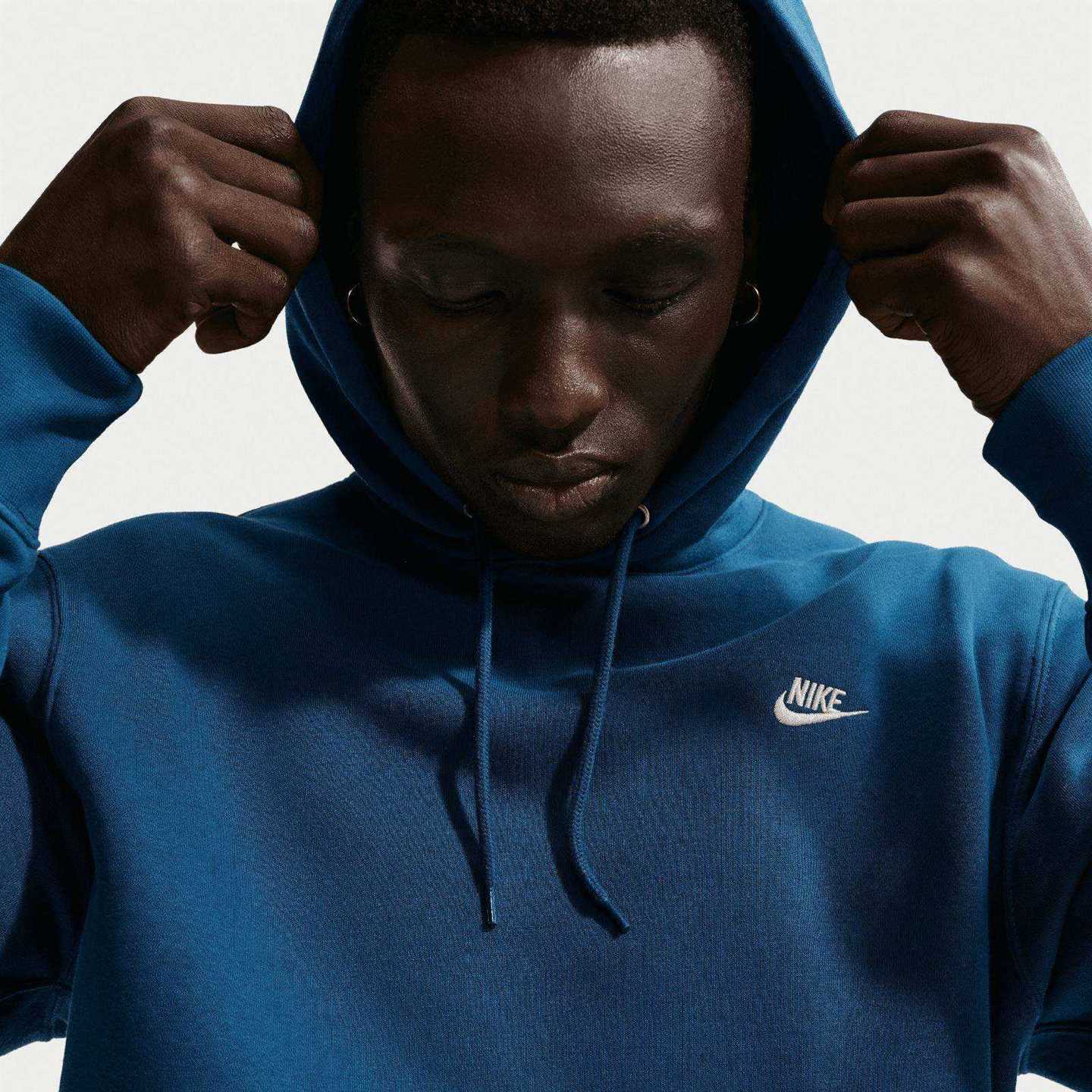 Nike Club Mens Pullover Fleece Hoodie - Image 5