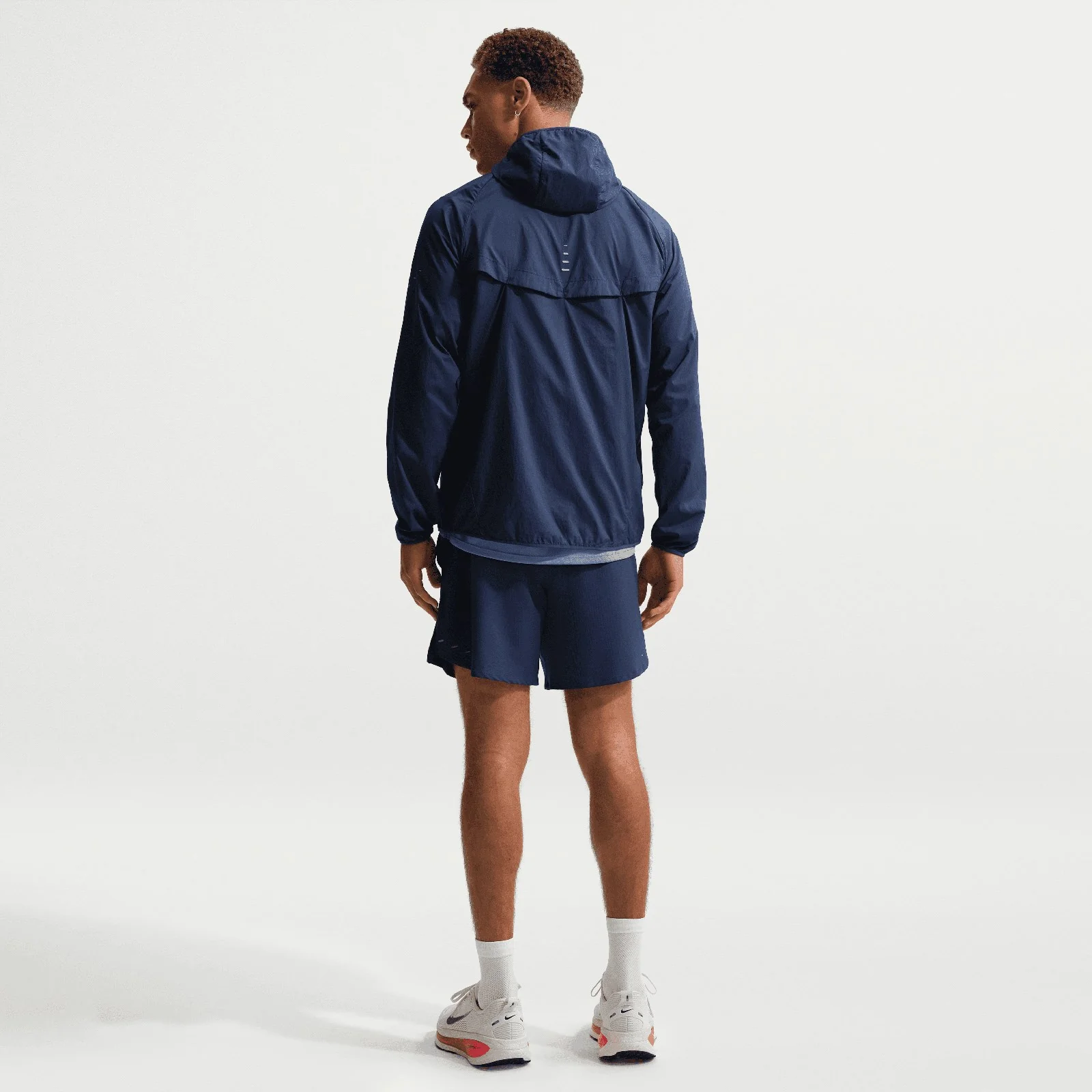 Nike Stride Mens Repel UV Running Jacket - Image 8