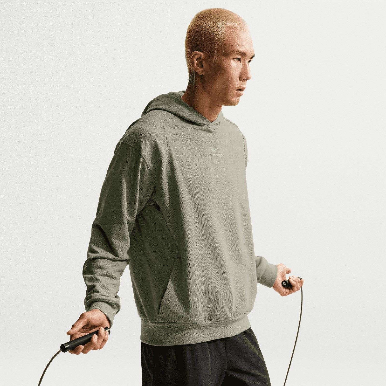 Nike Pro Mens Dri-FIT Mid Layer Training Hoodie - Image 5