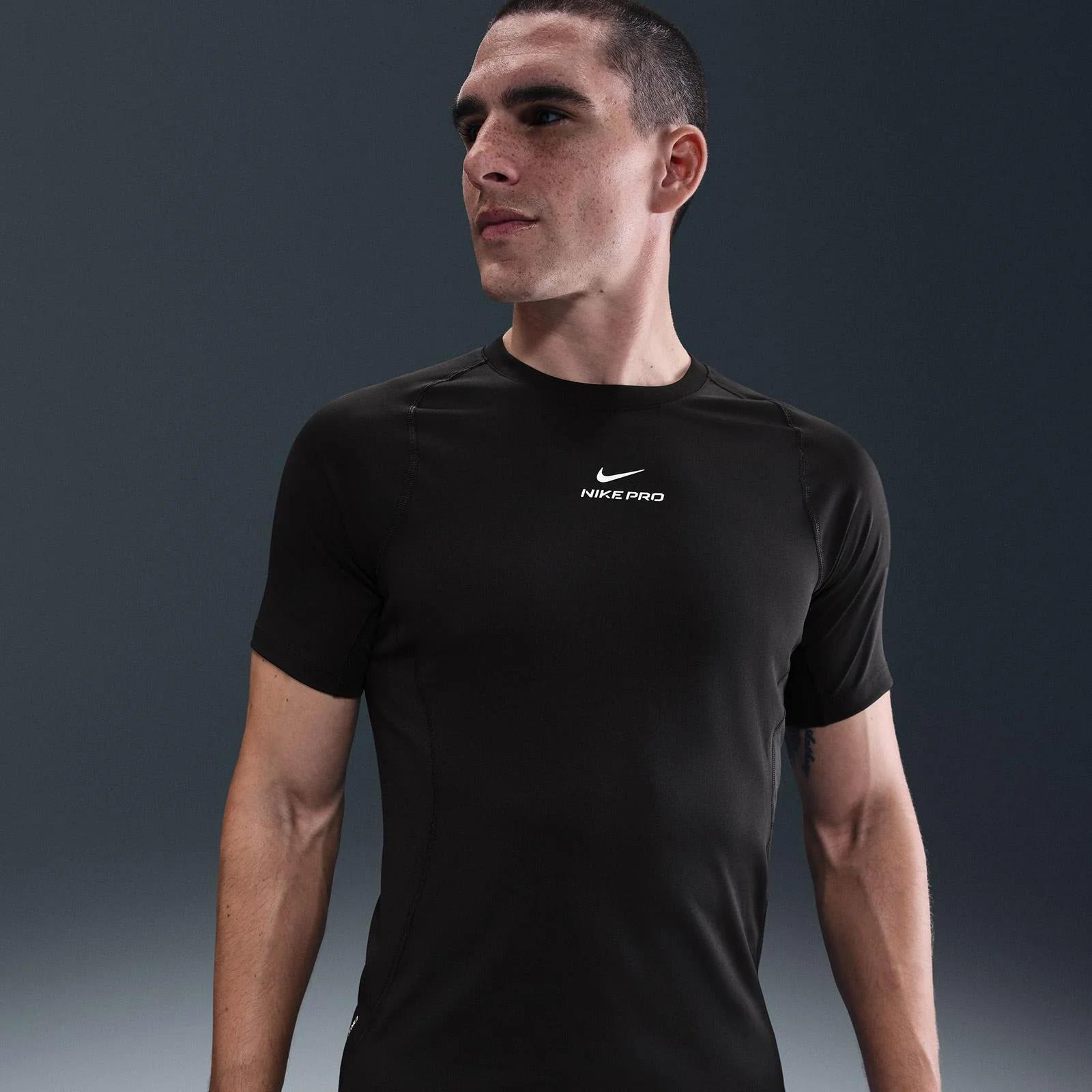 Nike Pro Training Mens Dri-FIT Short-Sleeve Top - Image 4