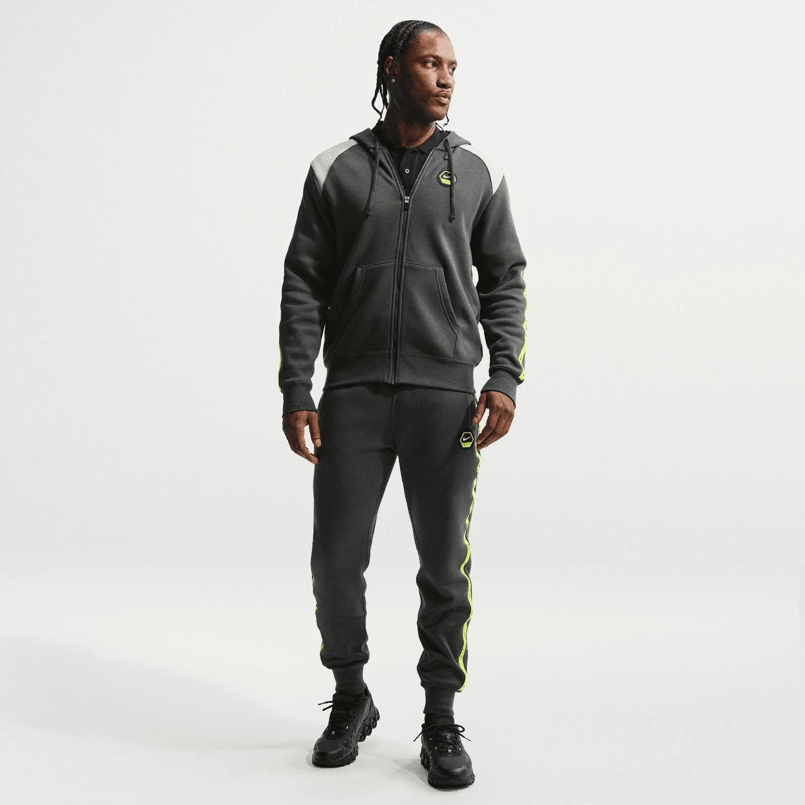 Nike Sportswear City Side Mens Fleece Joggers - Image 4