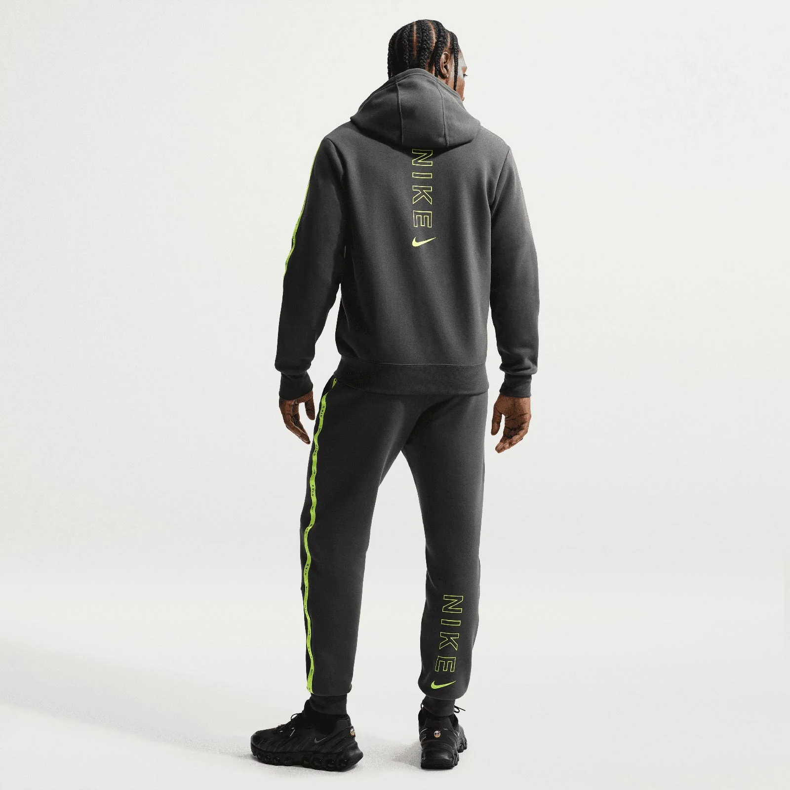 Nike Sportswear City Side Mens Fleece Joggers - Image 5