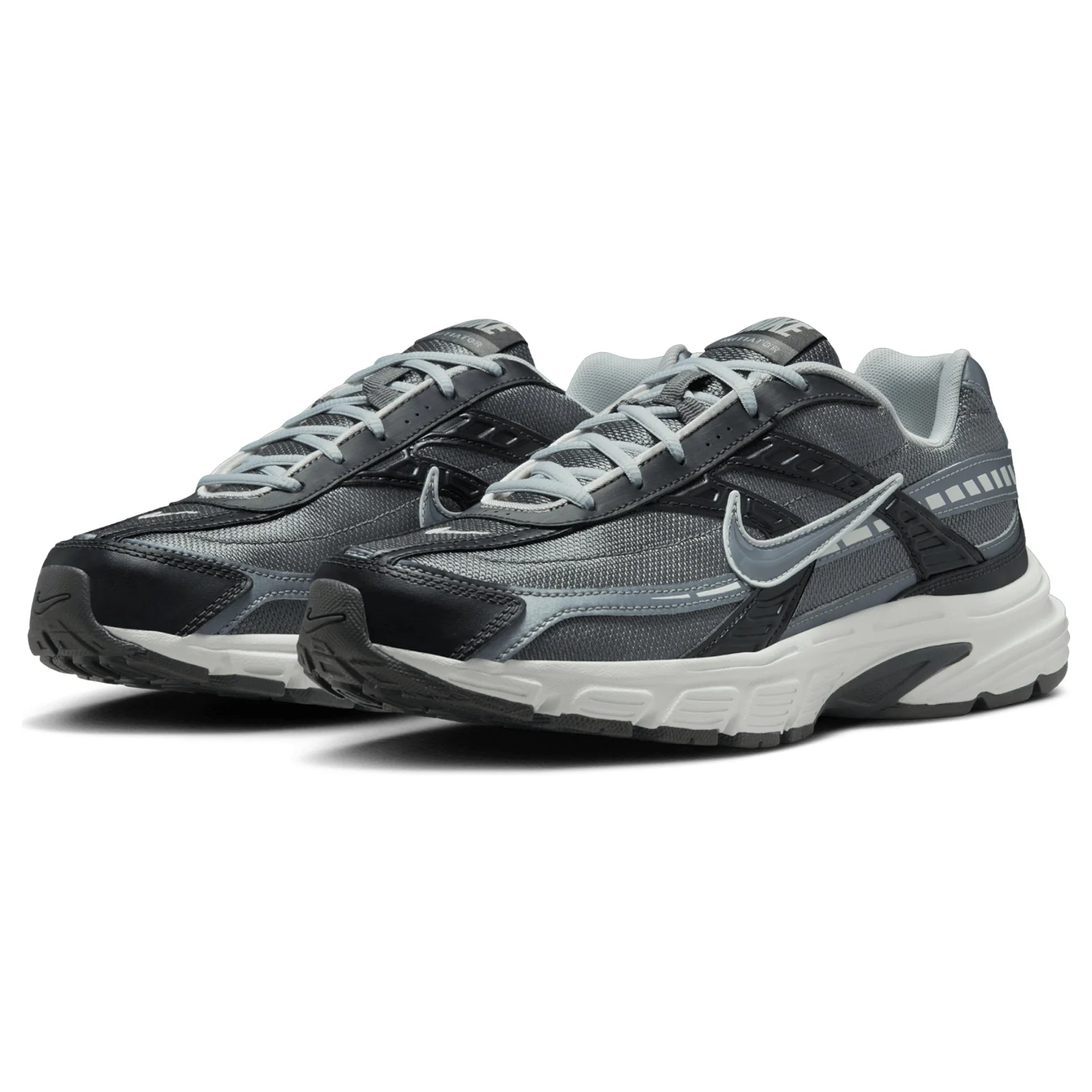 Nike Initiator Mens Shoes - Image 8