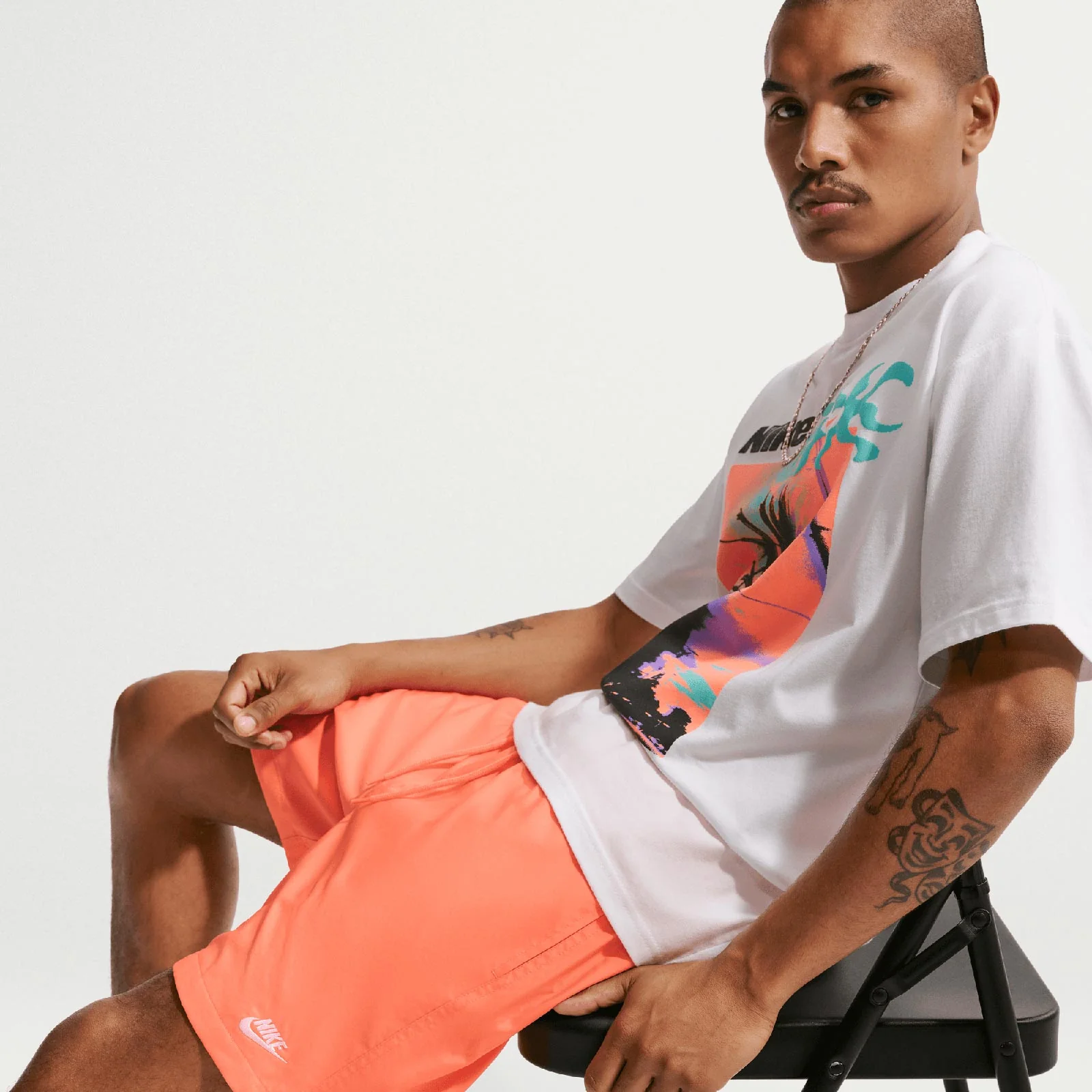 Nike Club Mens Woven Flow Shorts - Image 4