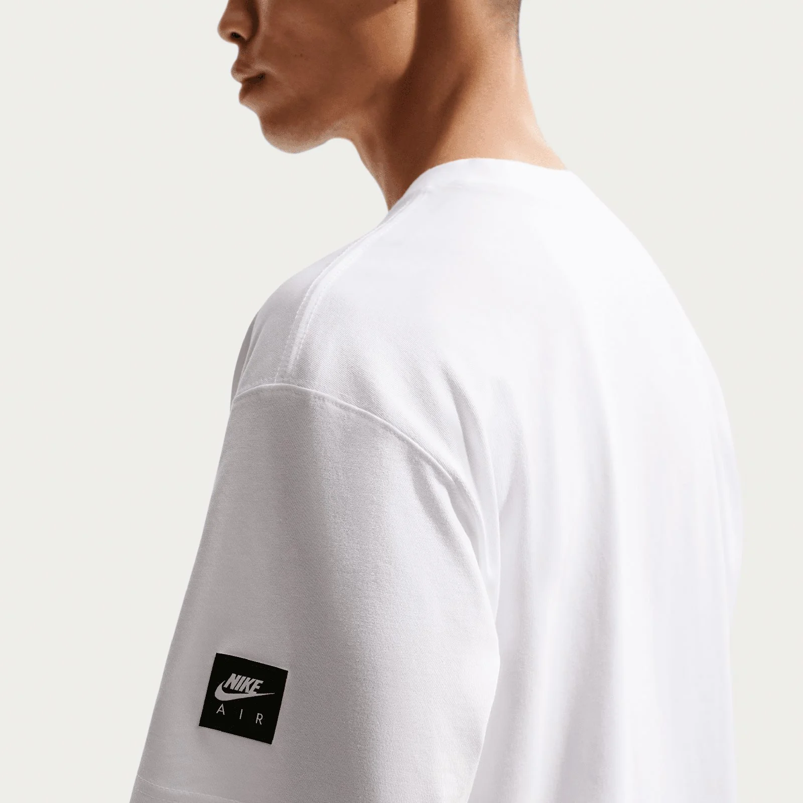 Nike Sportswear Mens T-Shirt - Image 4