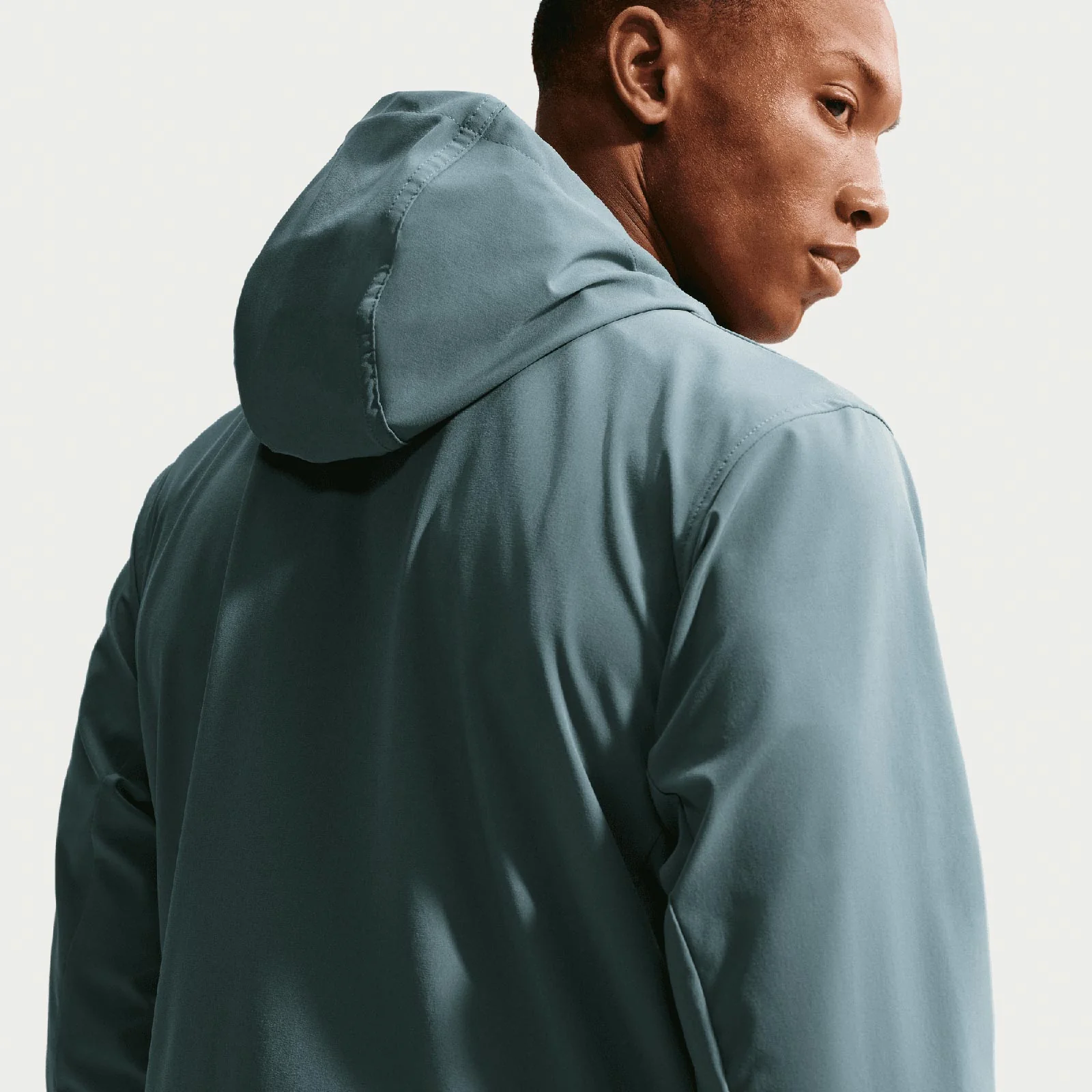 Nike Unlimited Mens Repel Hooded Versatile Jacket - Image 4