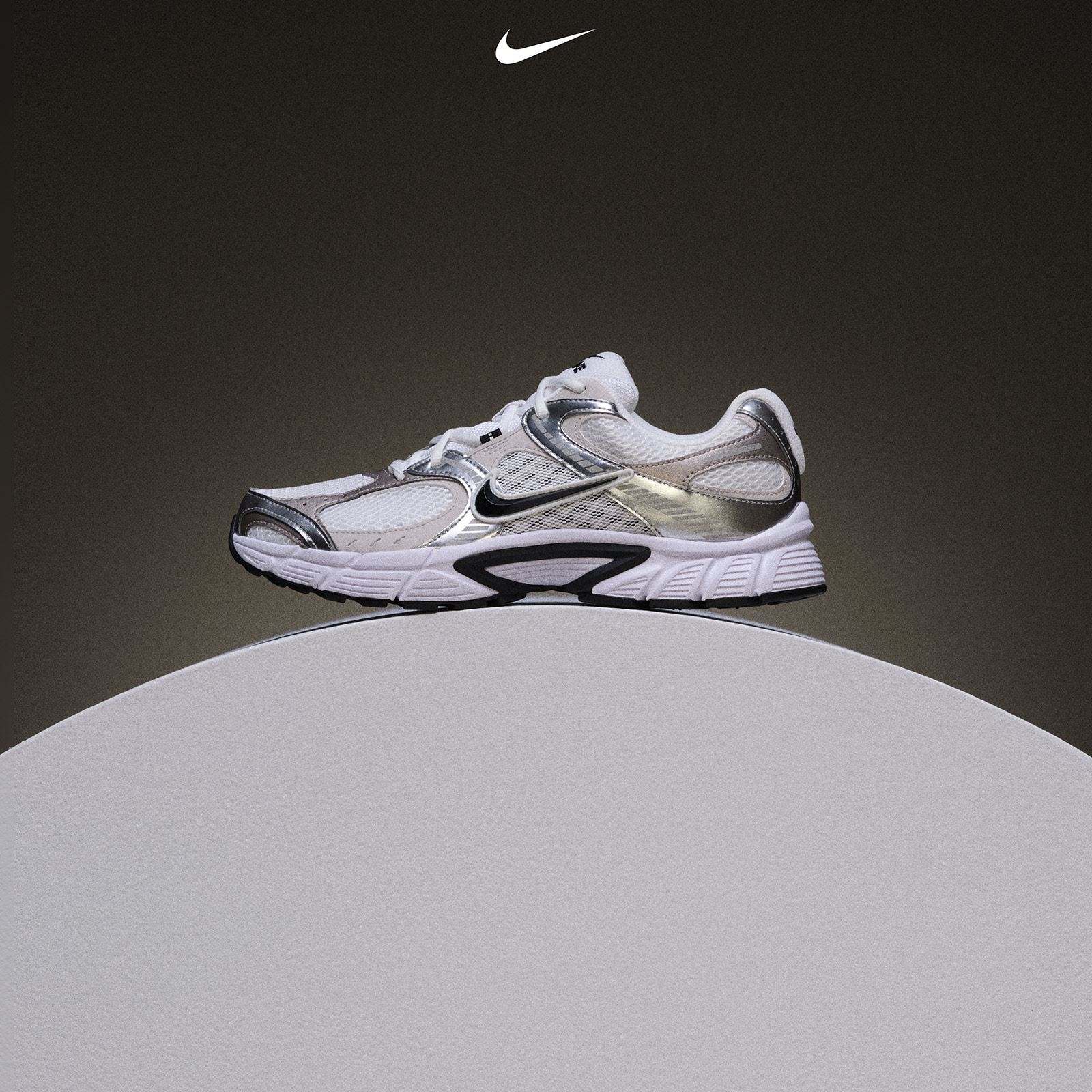 Nike Mens V5 Rnr White/Black/Grey - Image 10