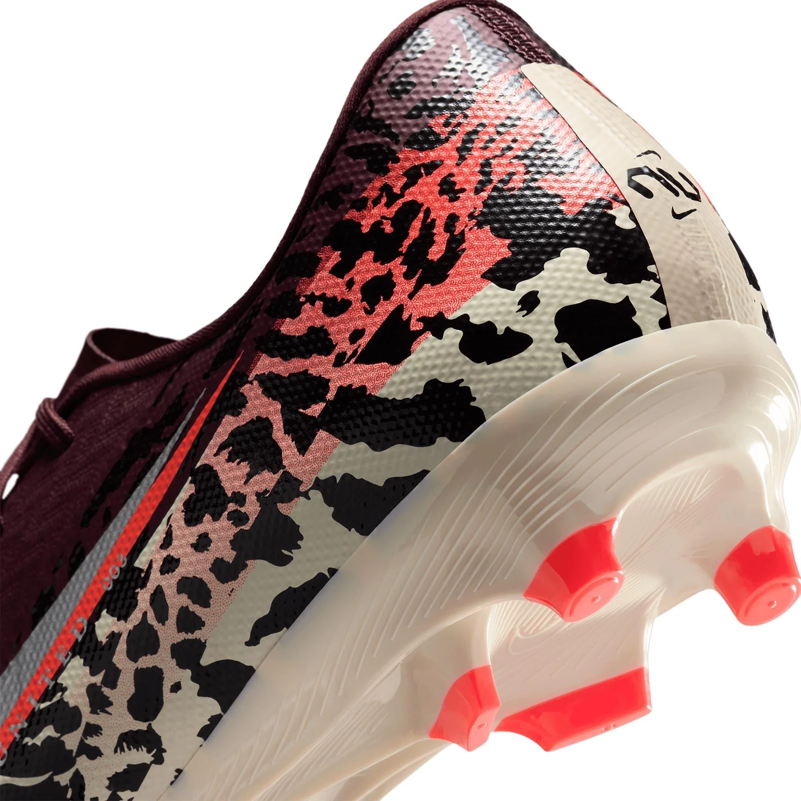 Nike United Mercurial Vapor 16 Academy Multi-Ground Low-Top Football Boots - Image 6