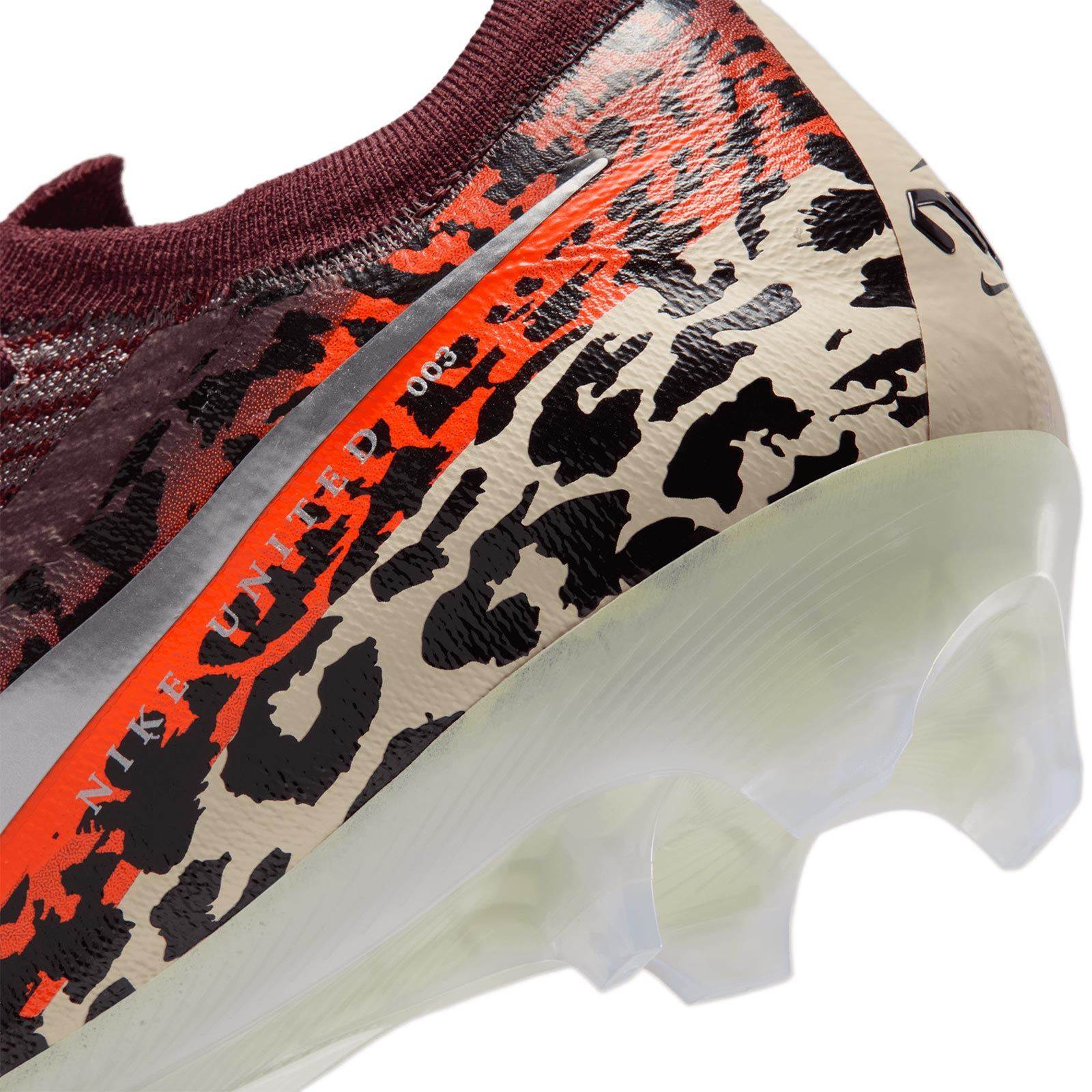 Nike United Mercurial Vapor 16 Elite Firm-Ground Low-Top Football Boots - Image 7