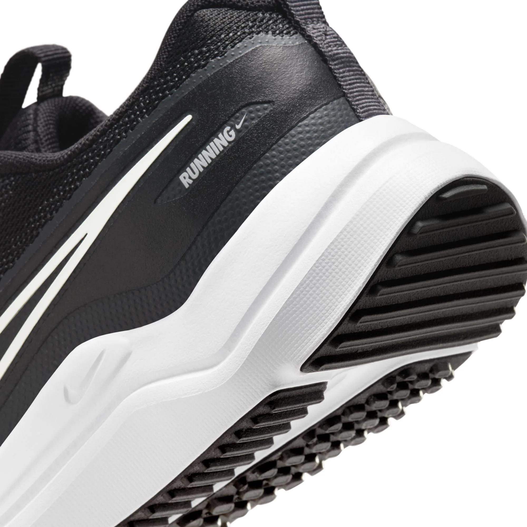 Nike Cosmic Runner Kids Road Running Shoes - Image 7