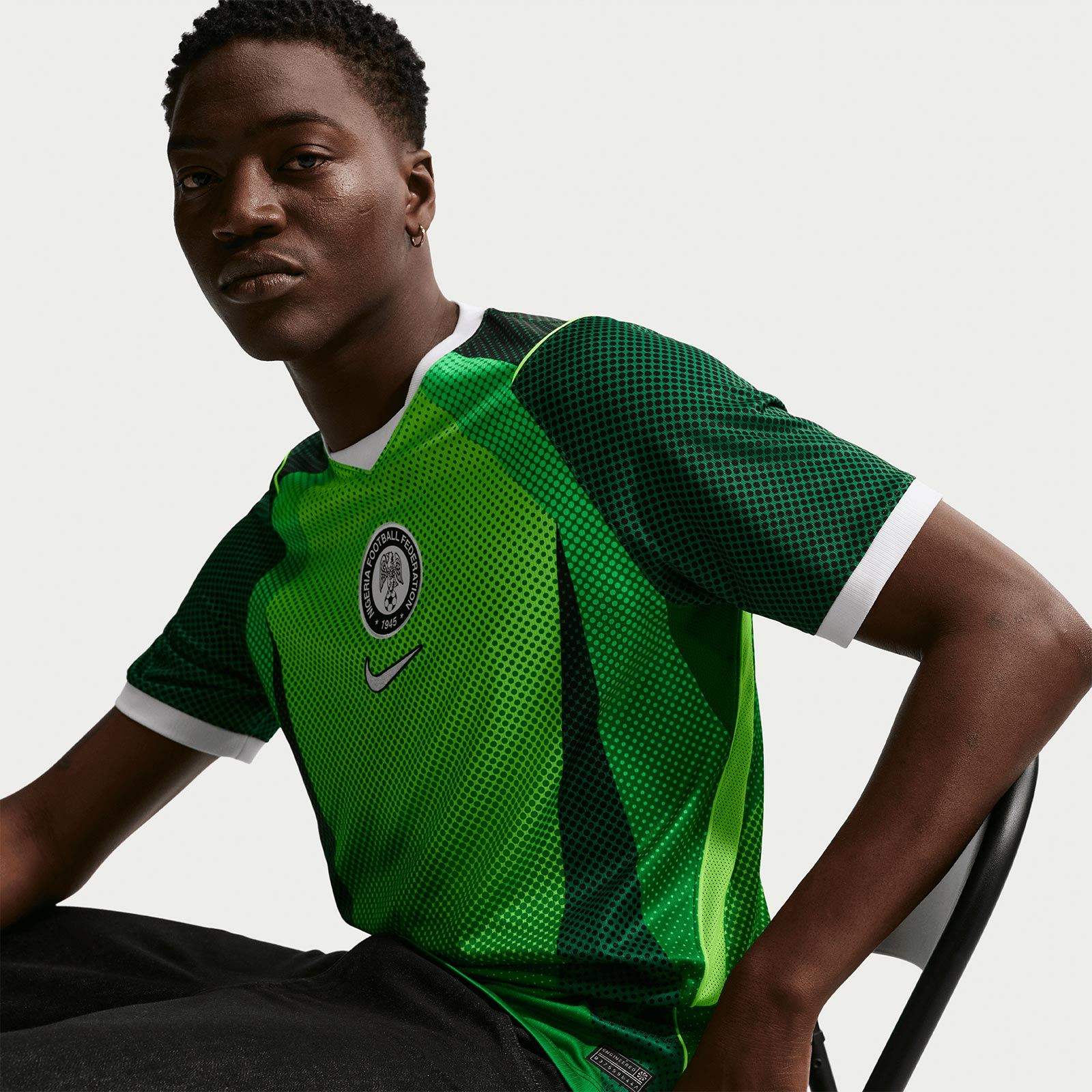 Nike Mens Nigeria World Cup 2026 Stadium Home Dri-FIT Soccer Short-Sleeve Jersey - Image 5