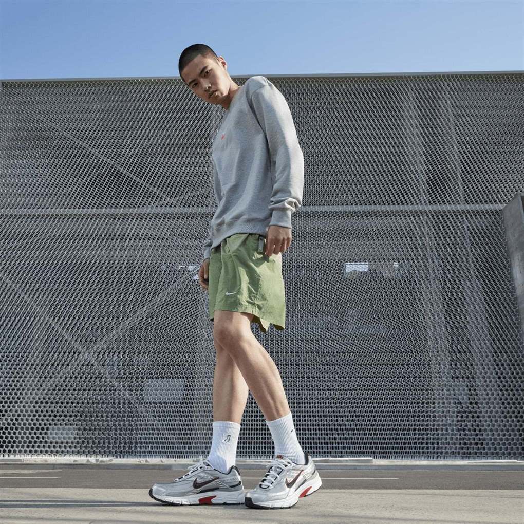 Nike Initiator Mens Running Shoe - Image 8