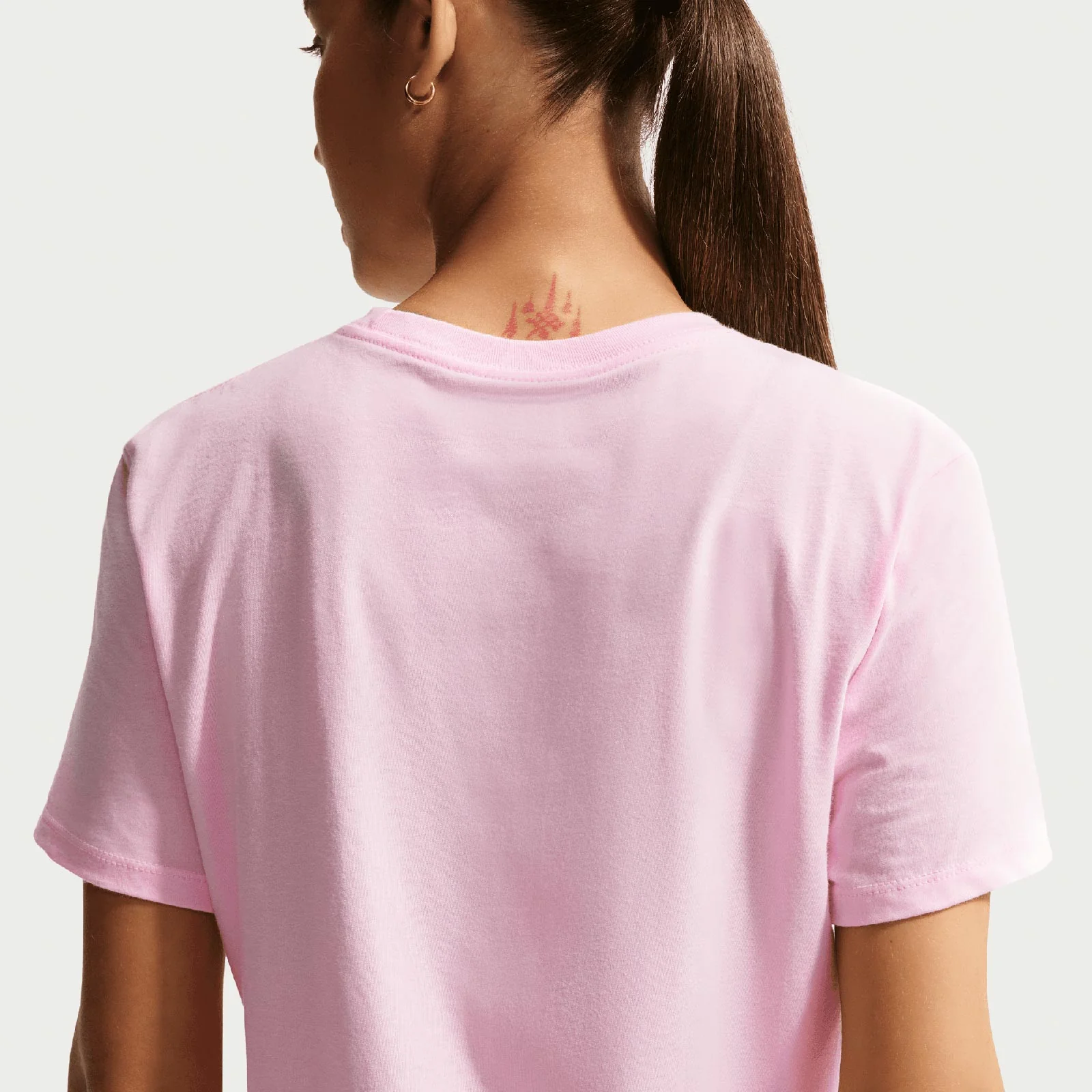 Nike Sportswear Club Essentials Womens T-Shirt - Image 4